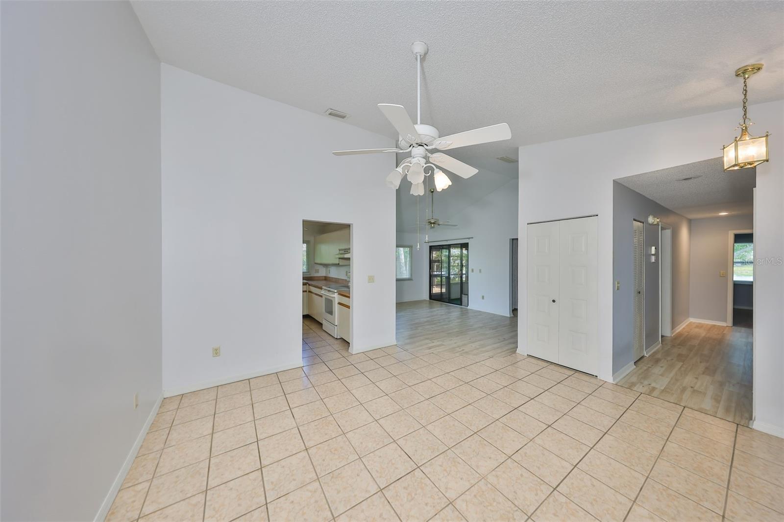 1617 COMFY CT, SUN CITY CENTER, FL, 33573
