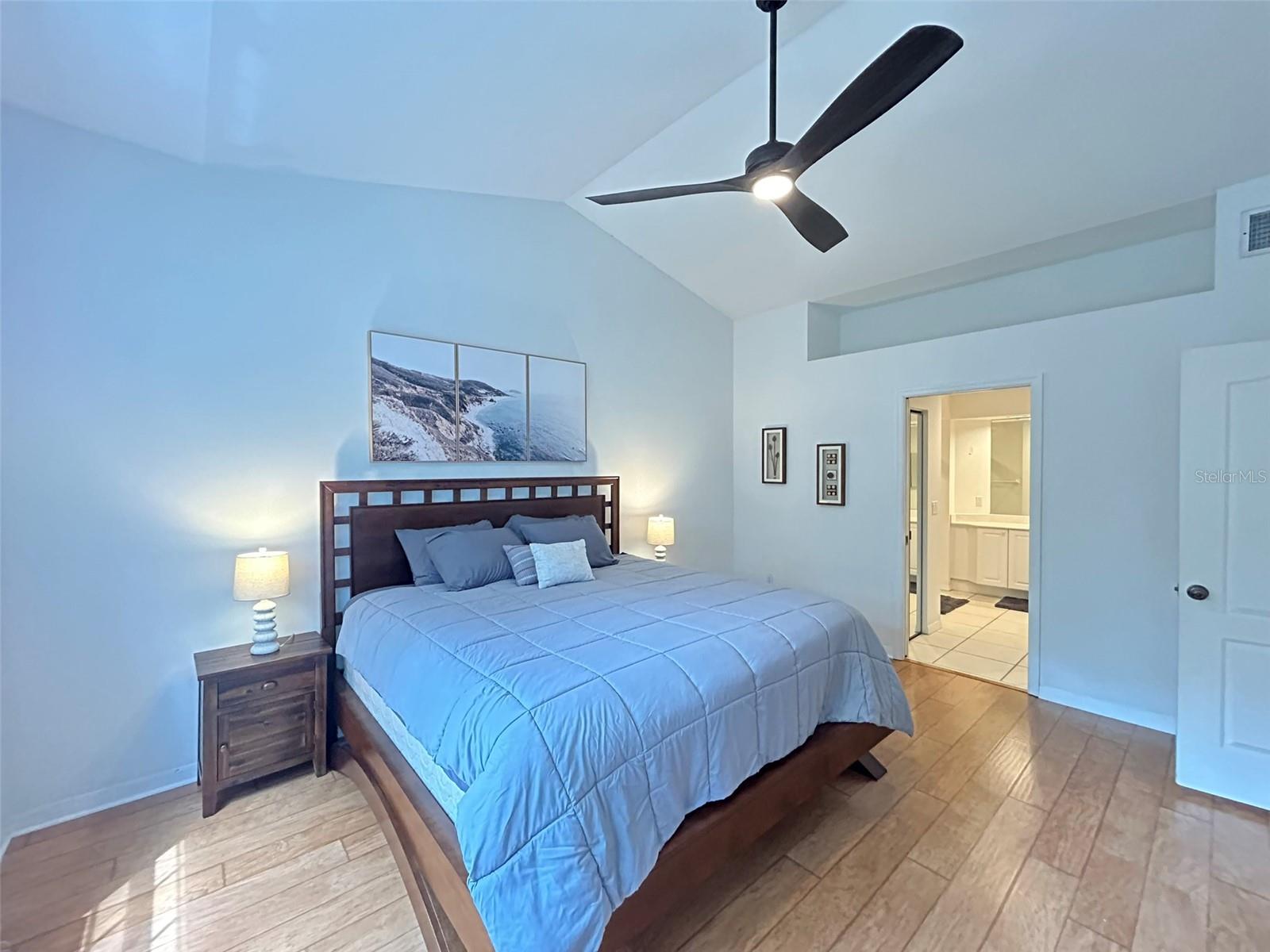 3803 54TH DR W #202, BRADENTON, FL, 34210