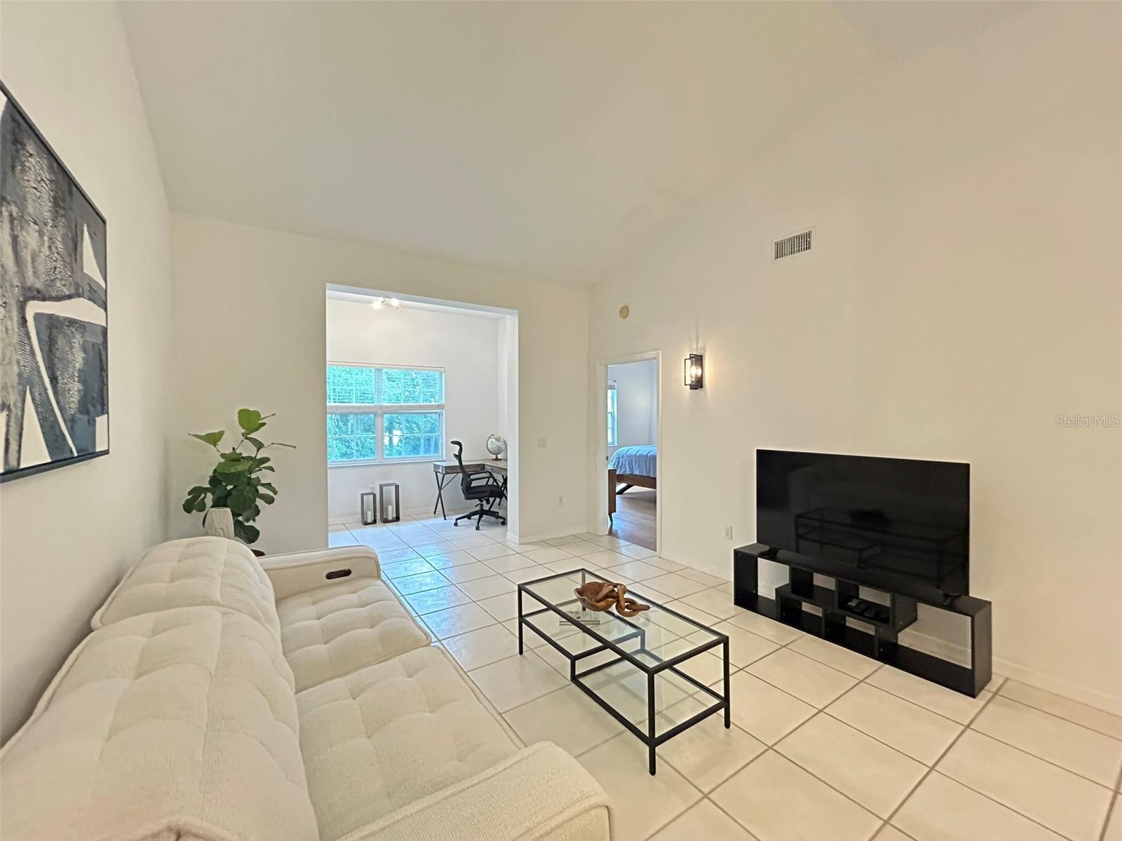 3803 54TH DR W #202, BRADENTON, FL, 34210