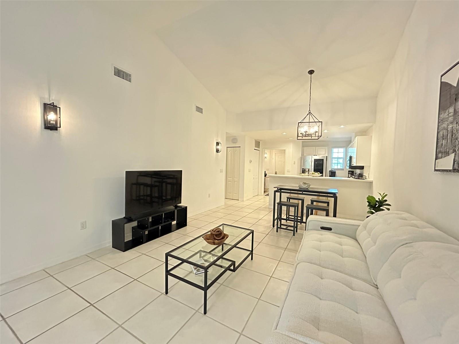 3803 54TH DR W #202, BRADENTON, FL, 34210