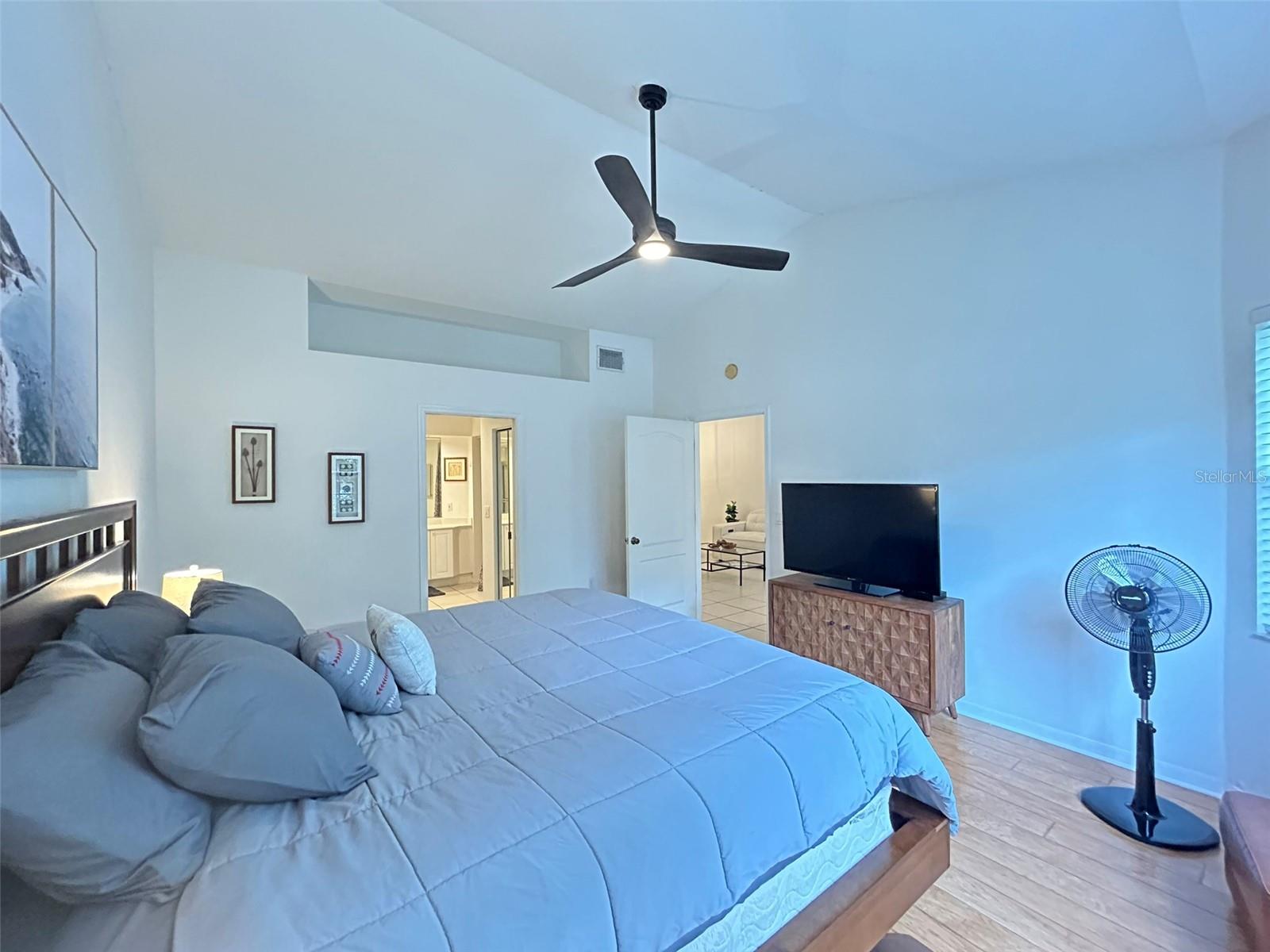 3803 54TH DR W #202, BRADENTON, FL, 34210