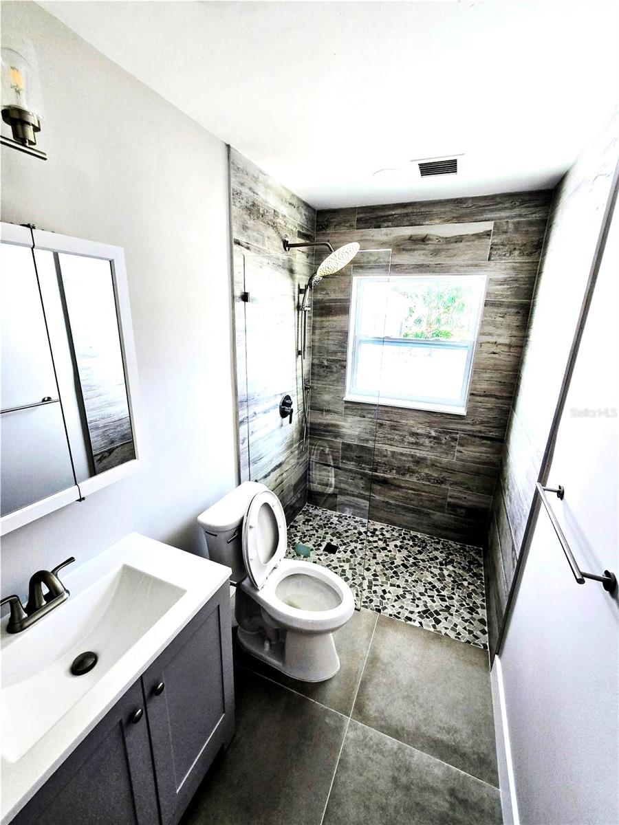 1417 W CURLEW PL, TARPON SPRINGS, FL, 34689