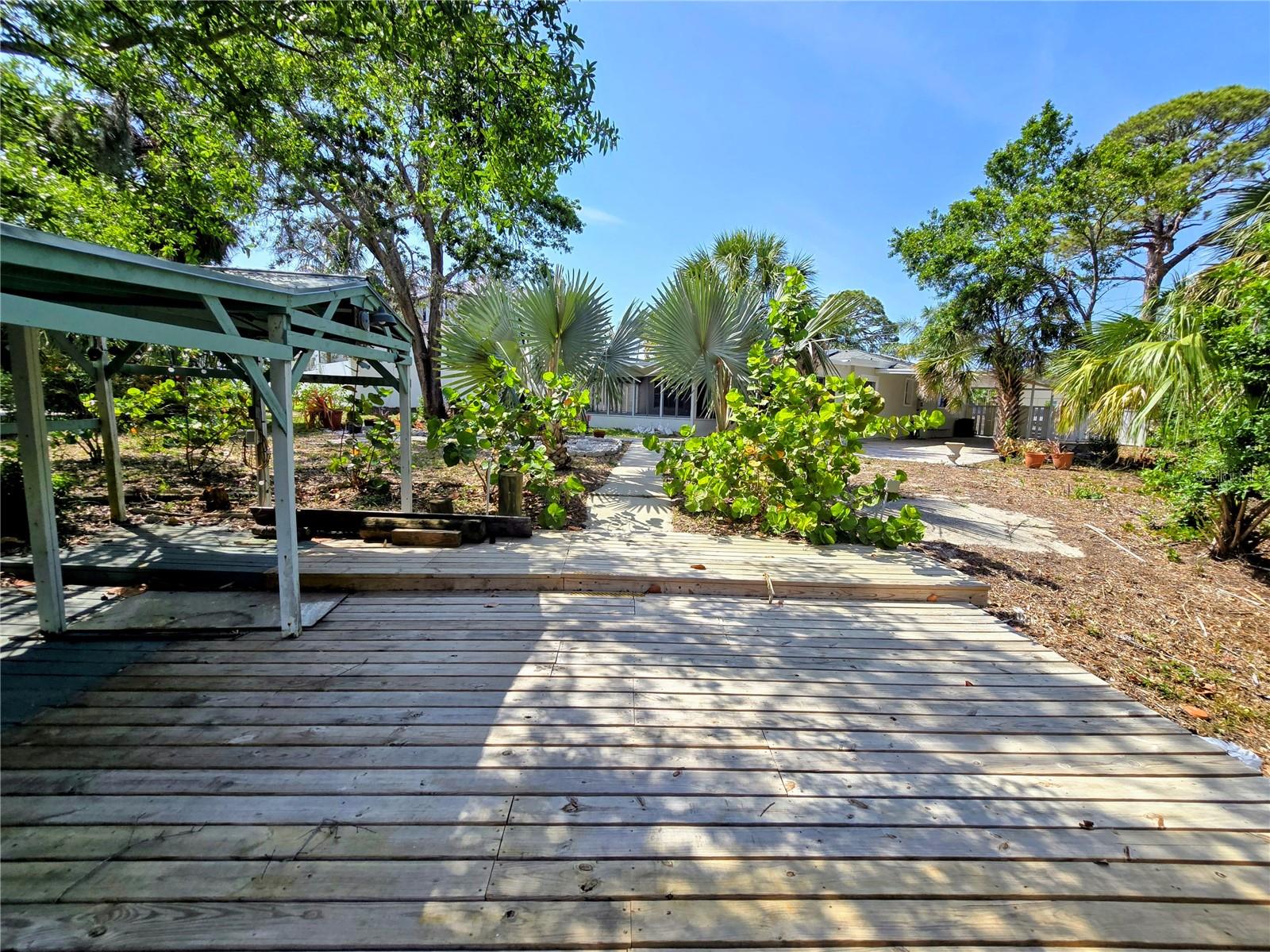 1417 W CURLEW PL, TARPON SPRINGS, FL, 34689