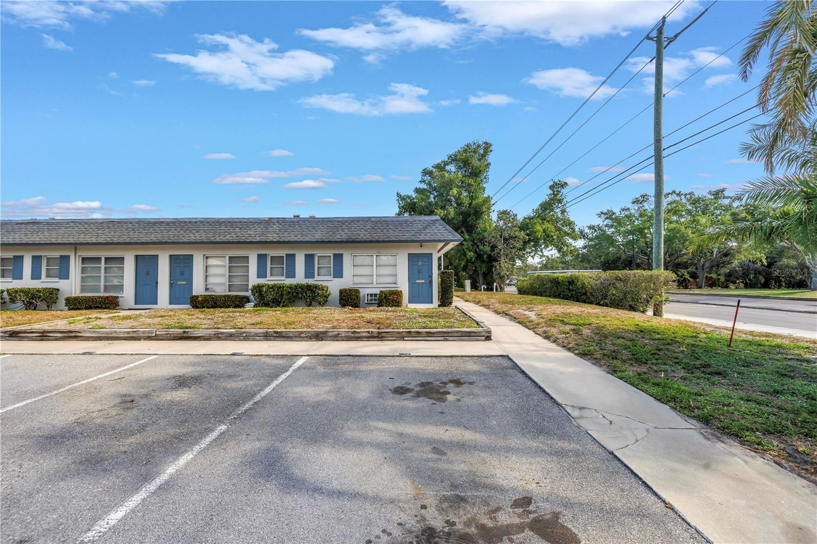 4444 SWIFT RD #25, SARASOTA, FL, 34231