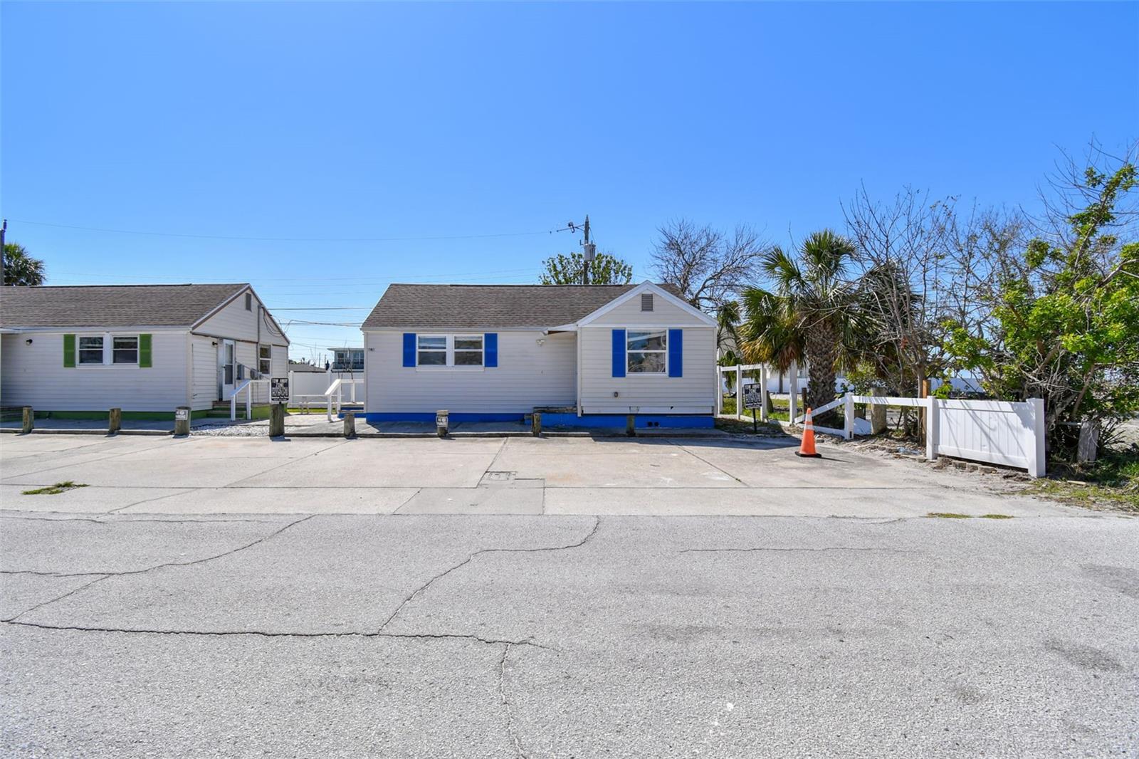 101 146TH AVE, MADEIRA BEACH, FL, 33708