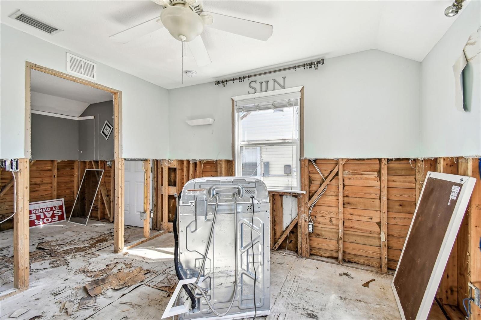 101 146TH AVE, MADEIRA BEACH, FL, 33708