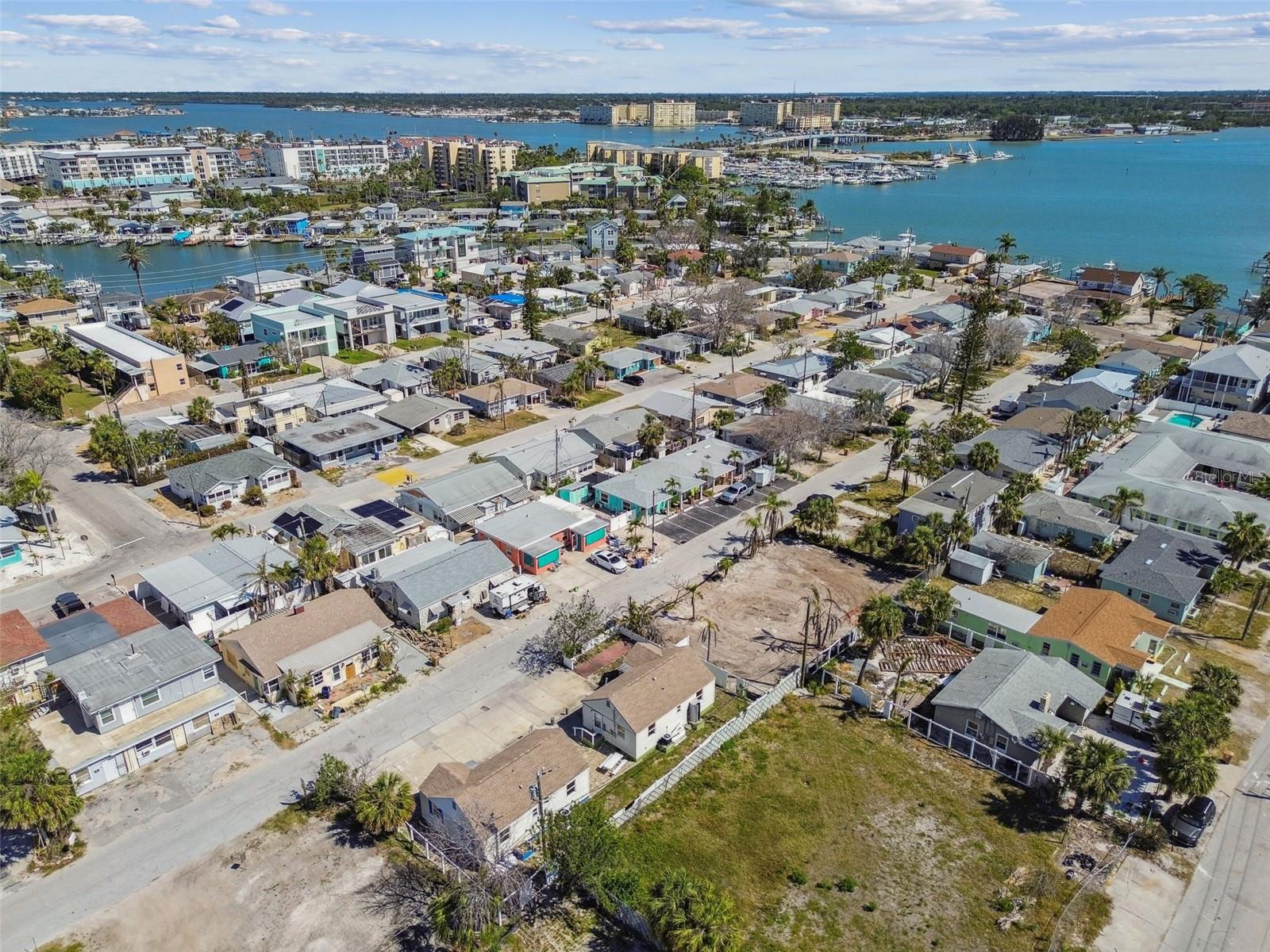 101 146TH AVE, MADEIRA BEACH, FL, 33708