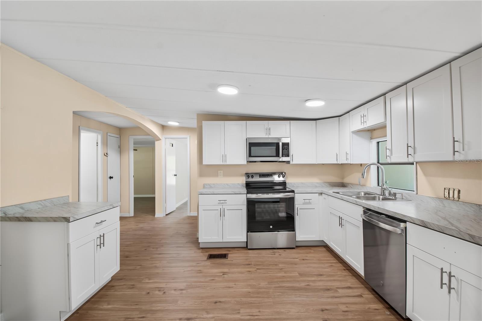 13226 SW 17TH STREET RD, OCALA, FL, 34481