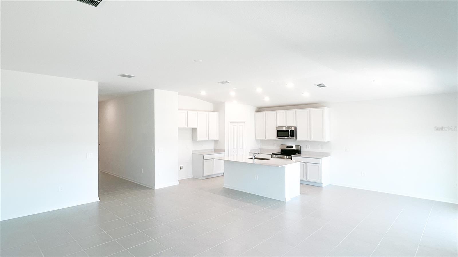 5016 WORCHESTER DRIVE, KISSIMMEE, FL, 34746