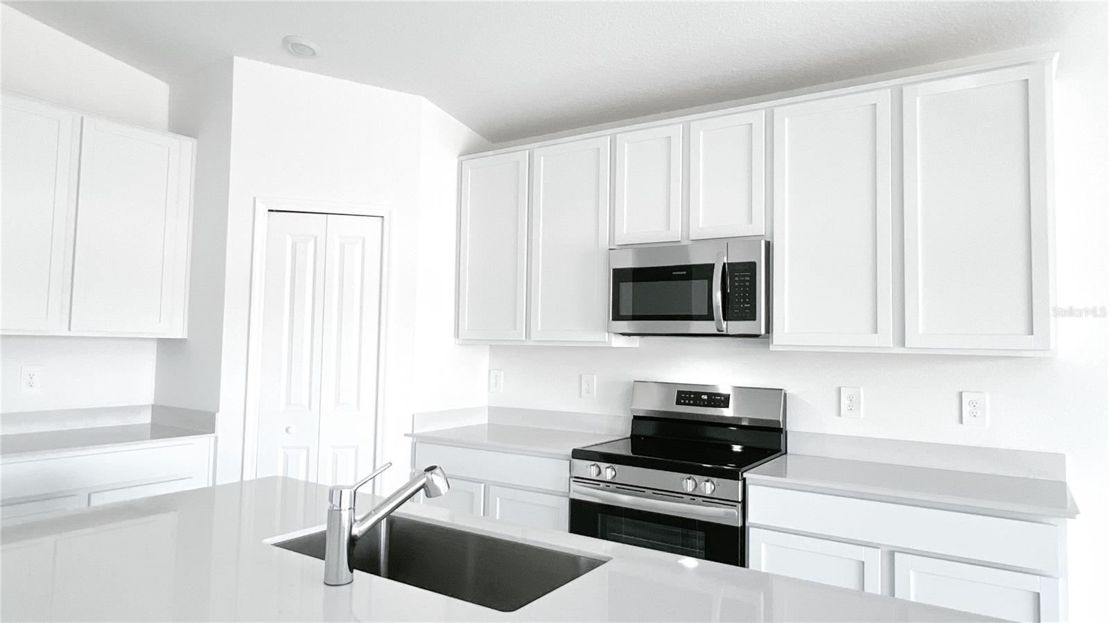 5016 WORCHESTER DRIVE, KISSIMMEE, FL, 34746