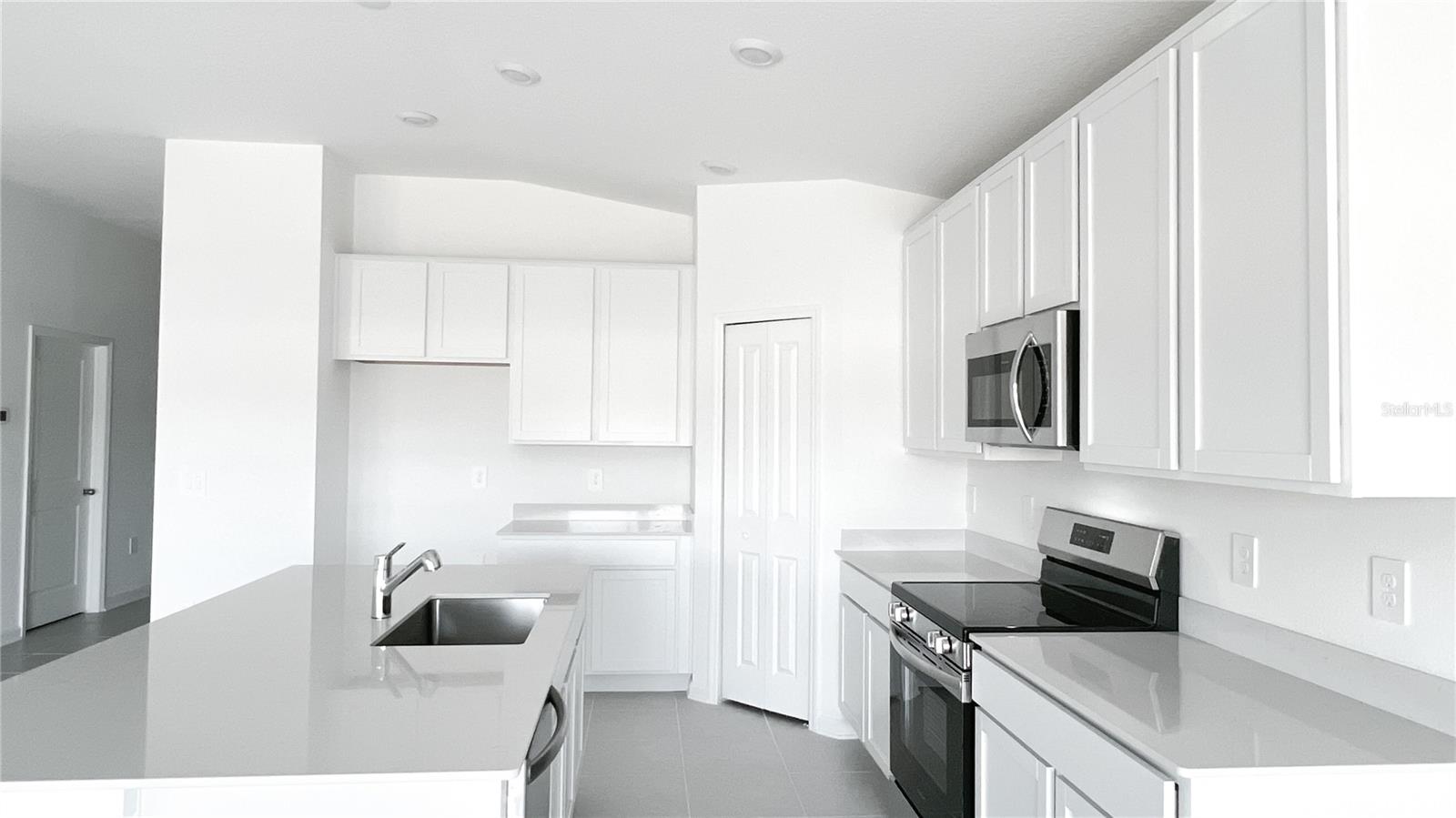 5016 WORCHESTER DRIVE, KISSIMMEE, FL, 34746