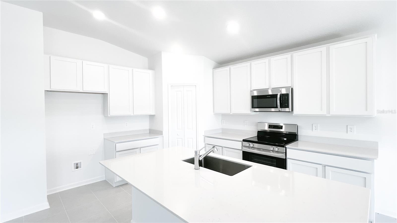 5016 WORCHESTER DRIVE, KISSIMMEE, FL, 34746