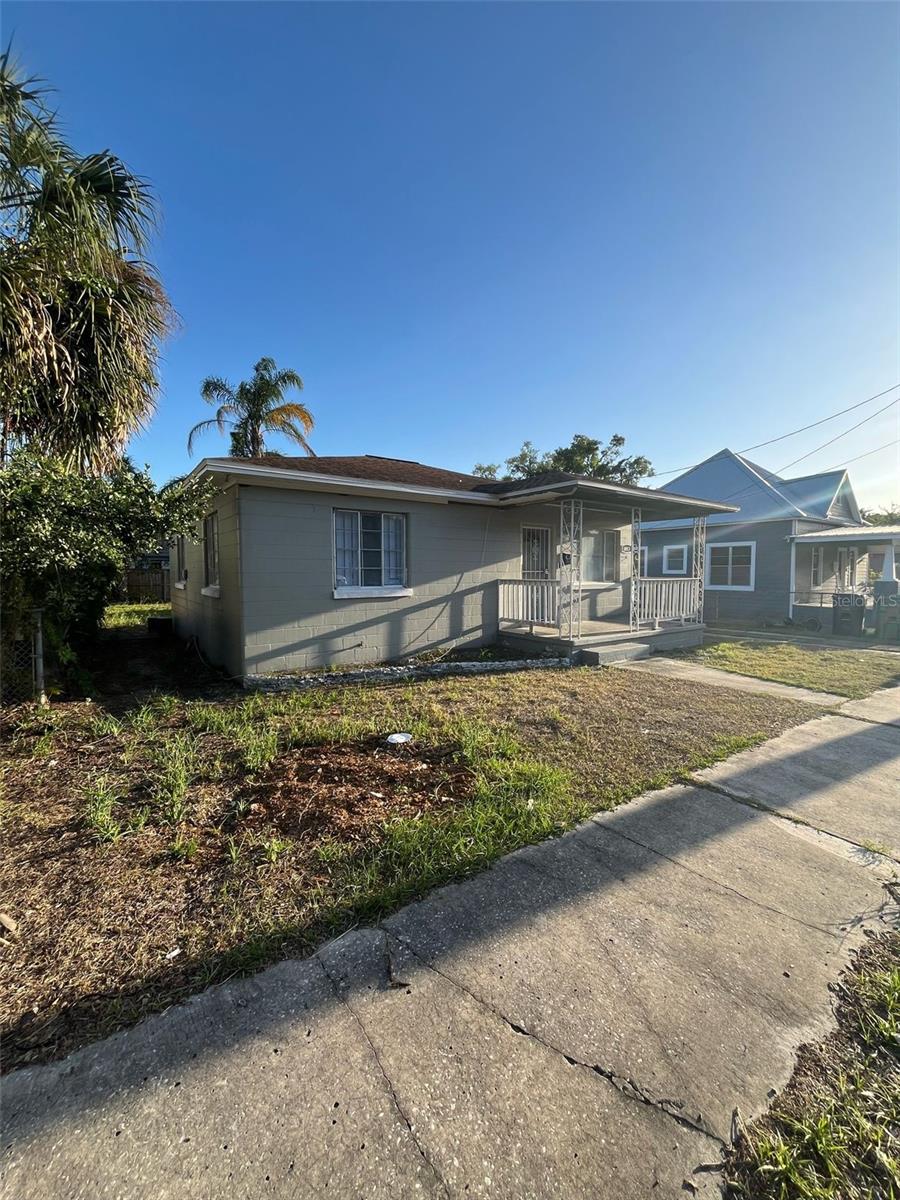 1013 E LAKE AVE, TAMPA, FL, 33605