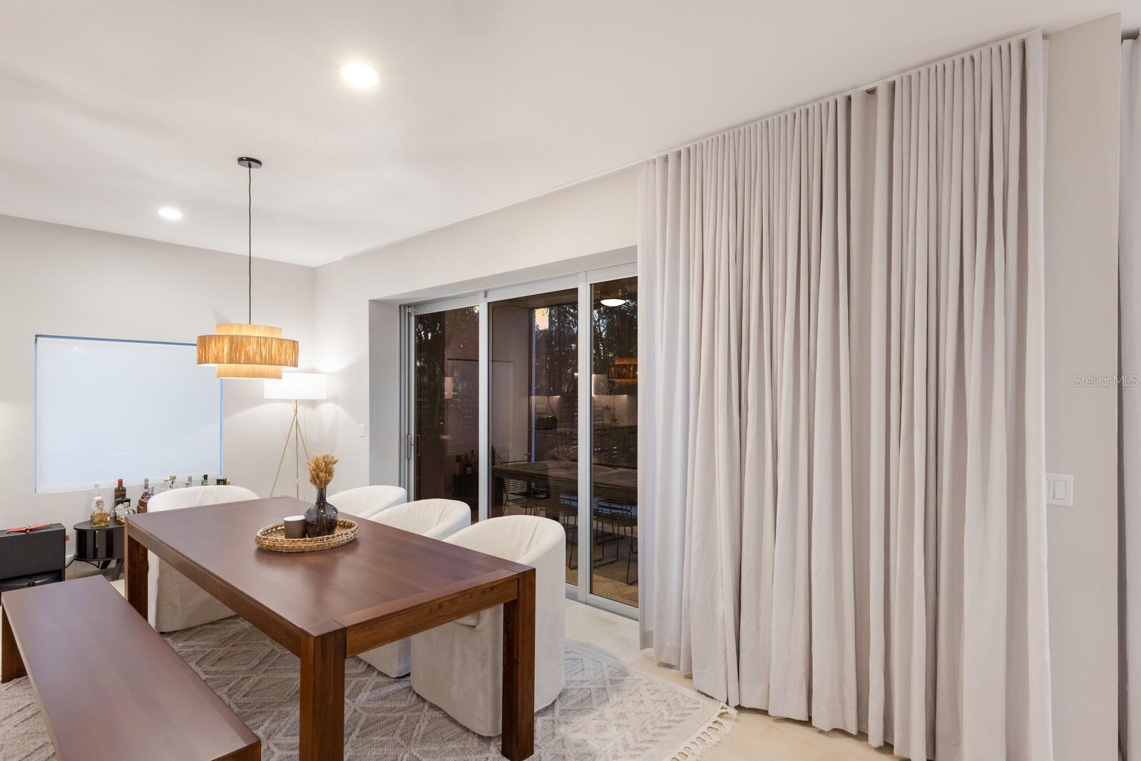 A4650032 Property Photo