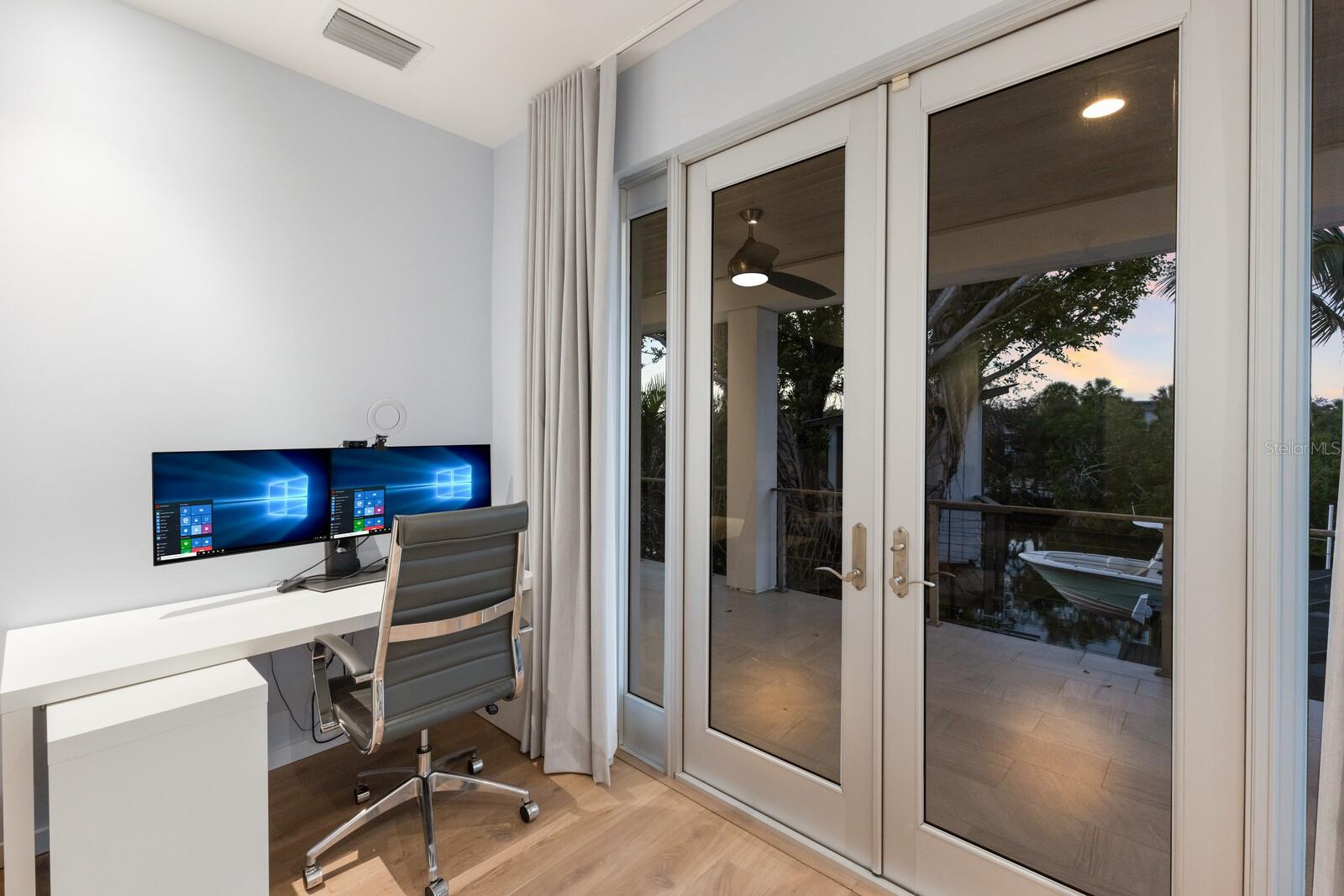 A4650032 Property Photo