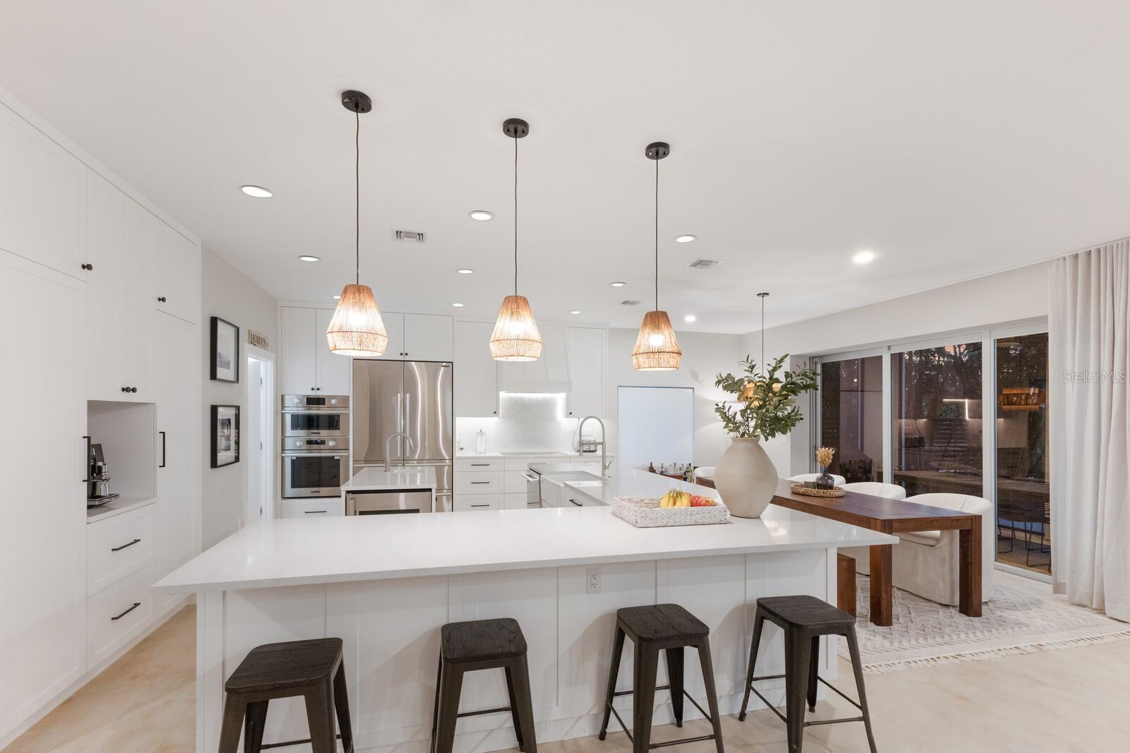 A4650032 Property Photo