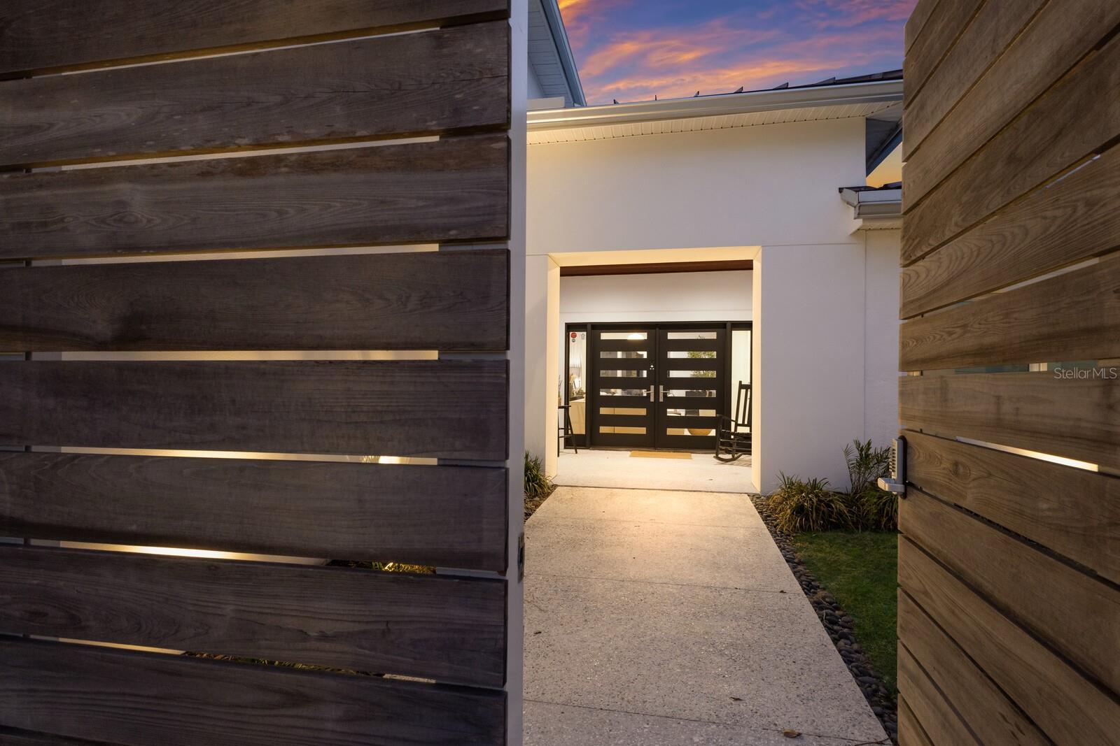 A4650032 Property Photo