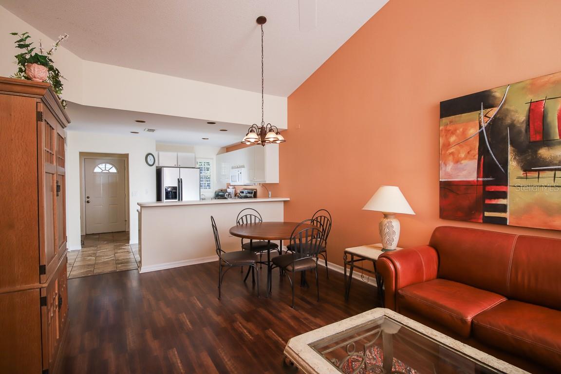 3605 54TH DR W #202, BRADENTON, FL, 34210