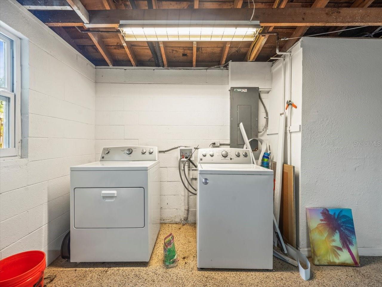 6627 MAIN ST, NEW PORT RICHEY, FL, 34653