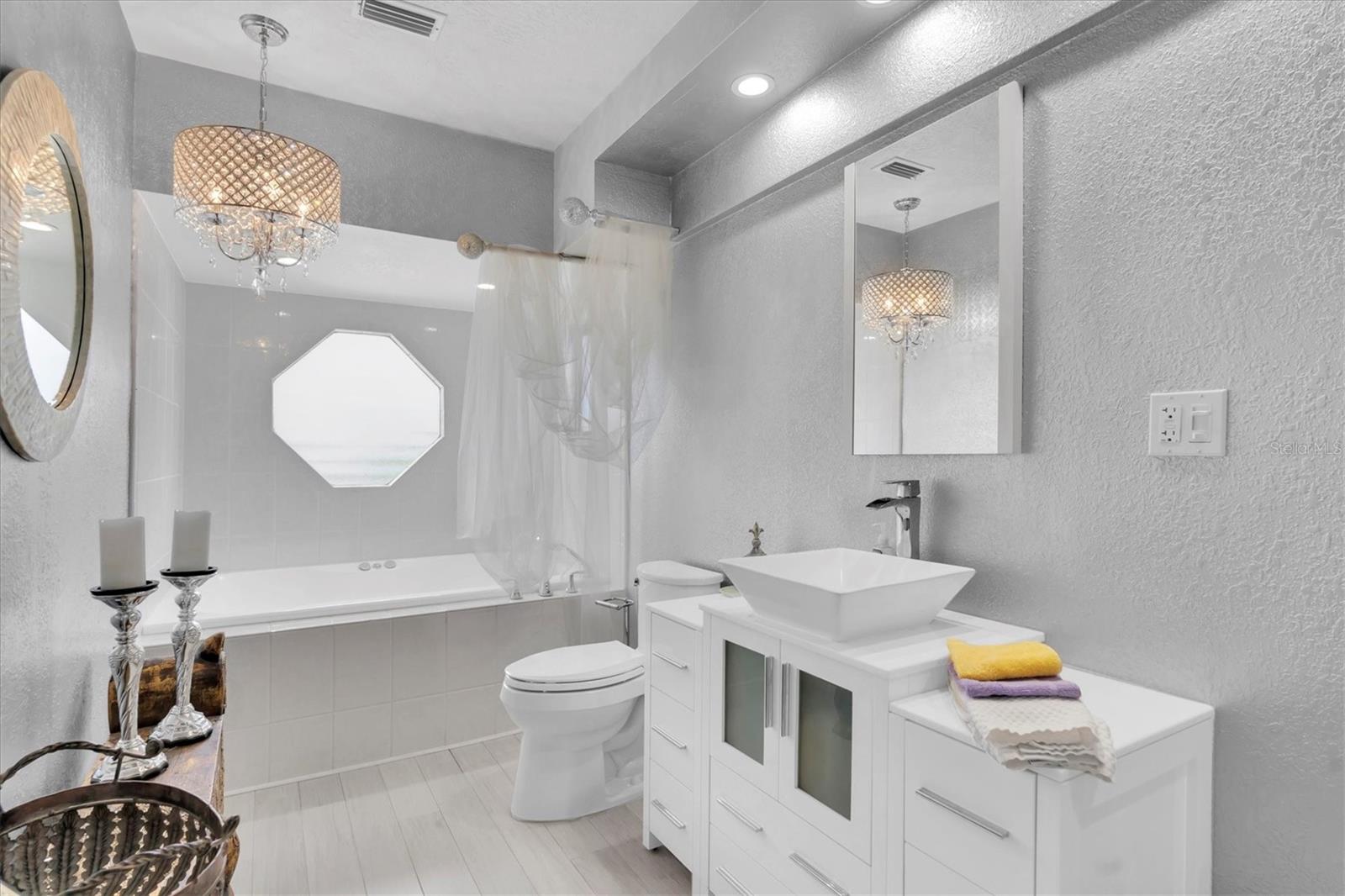 633 SOUNDVIEW DR, PALM HARBOR, FL, 34683