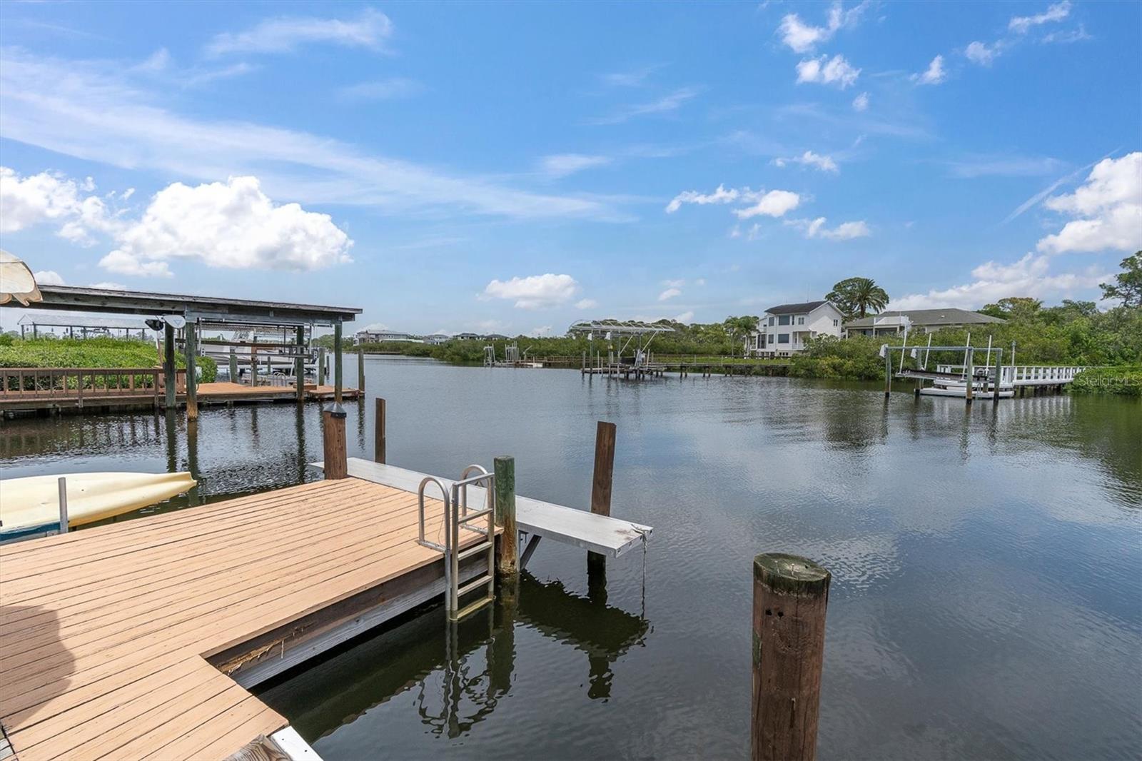 633 SOUNDVIEW DR, PALM HARBOR, FL, 34683