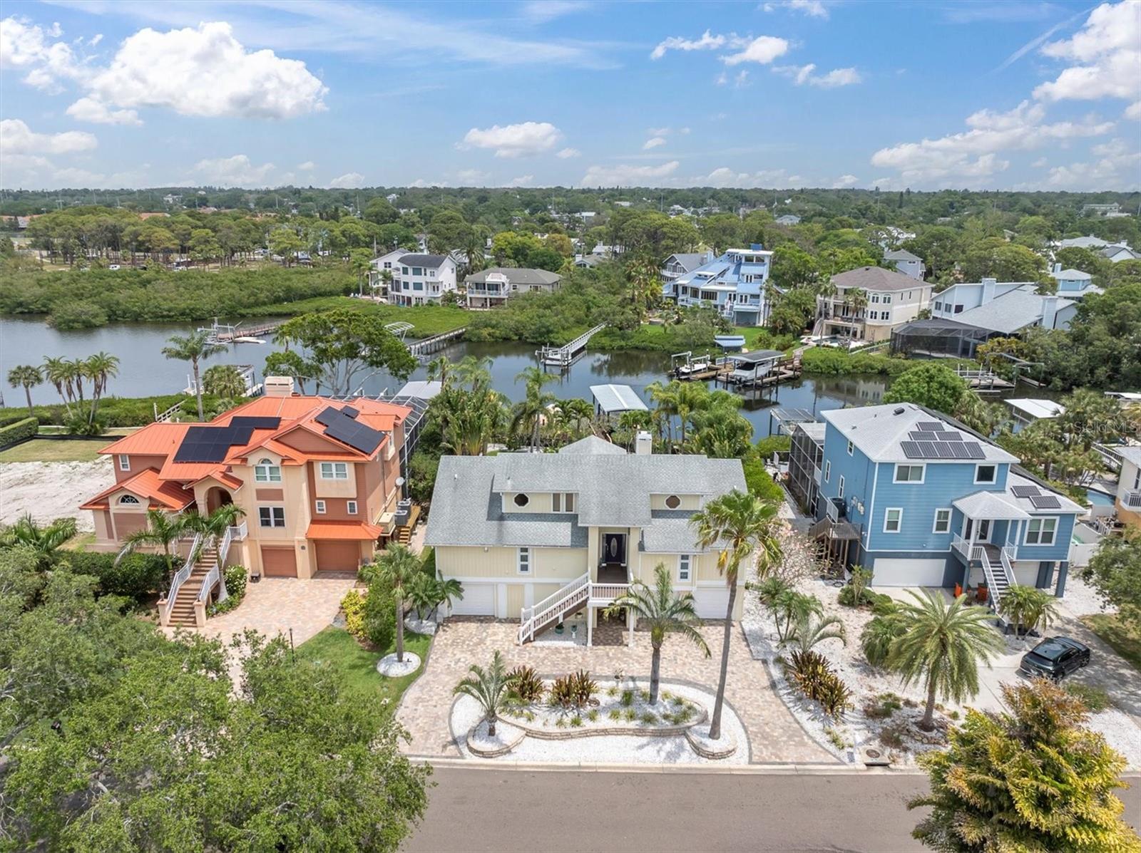 633 SOUNDVIEW DR, PALM HARBOR, FL, 34683