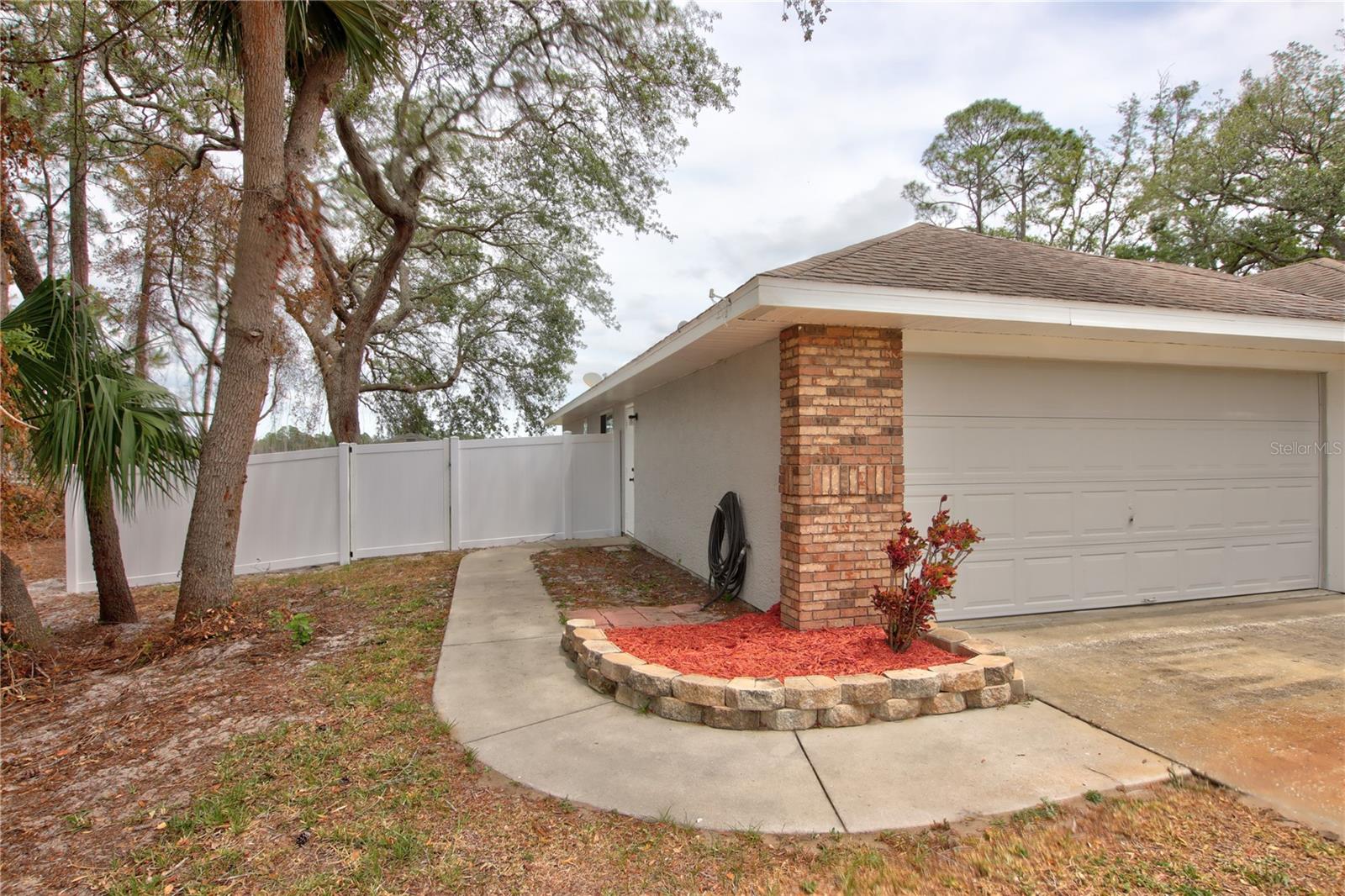 1392 WALTON AVE, DELTONA, FL, 32738