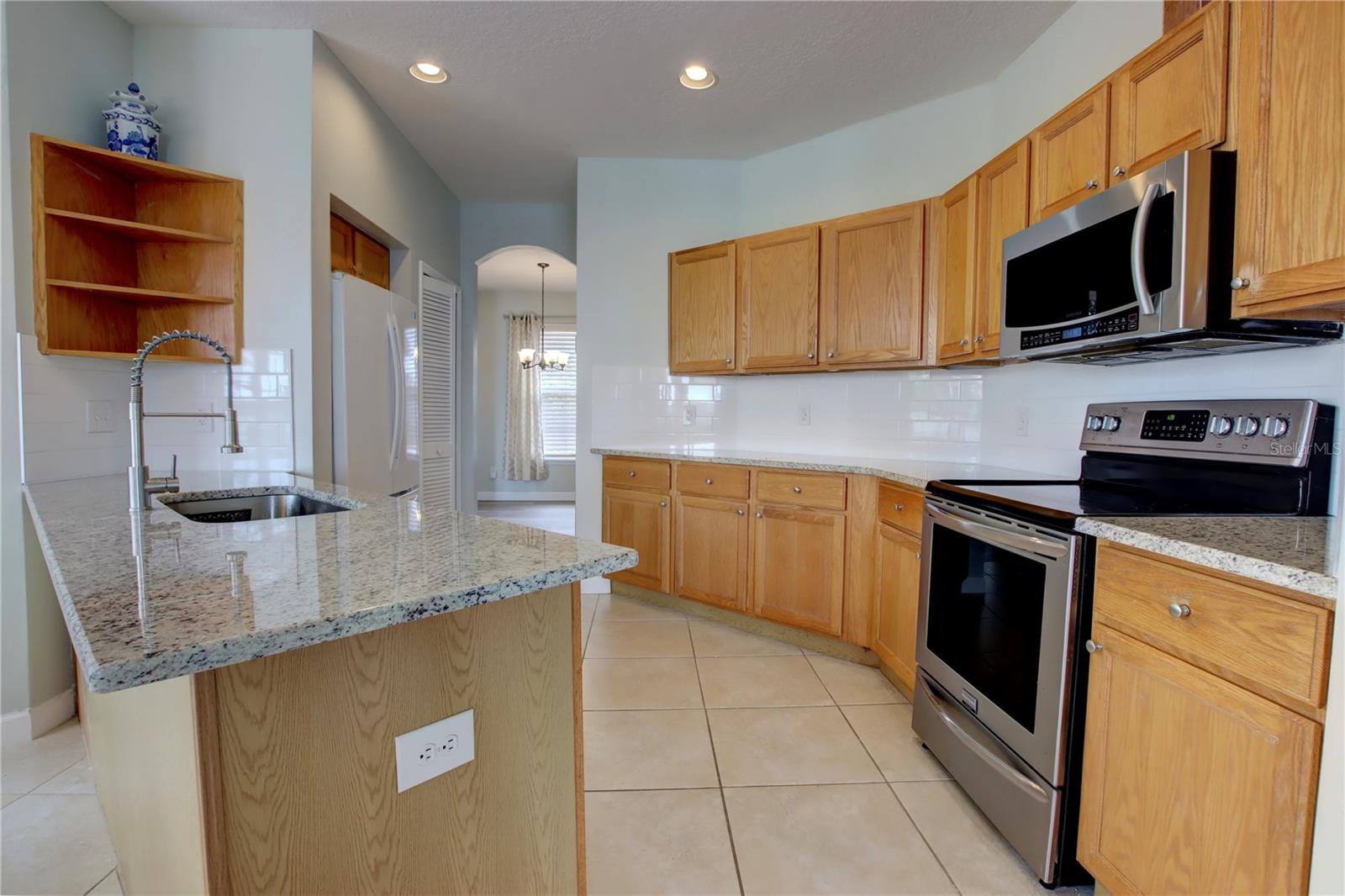 1392 WALTON AVE, DELTONA, FL, 32738