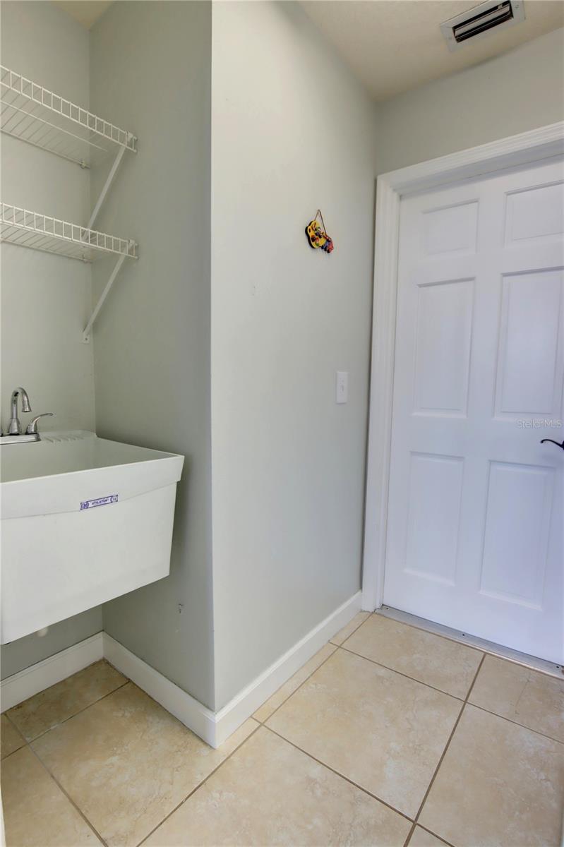 1392 WALTON AVE, DELTONA, FL, 32738