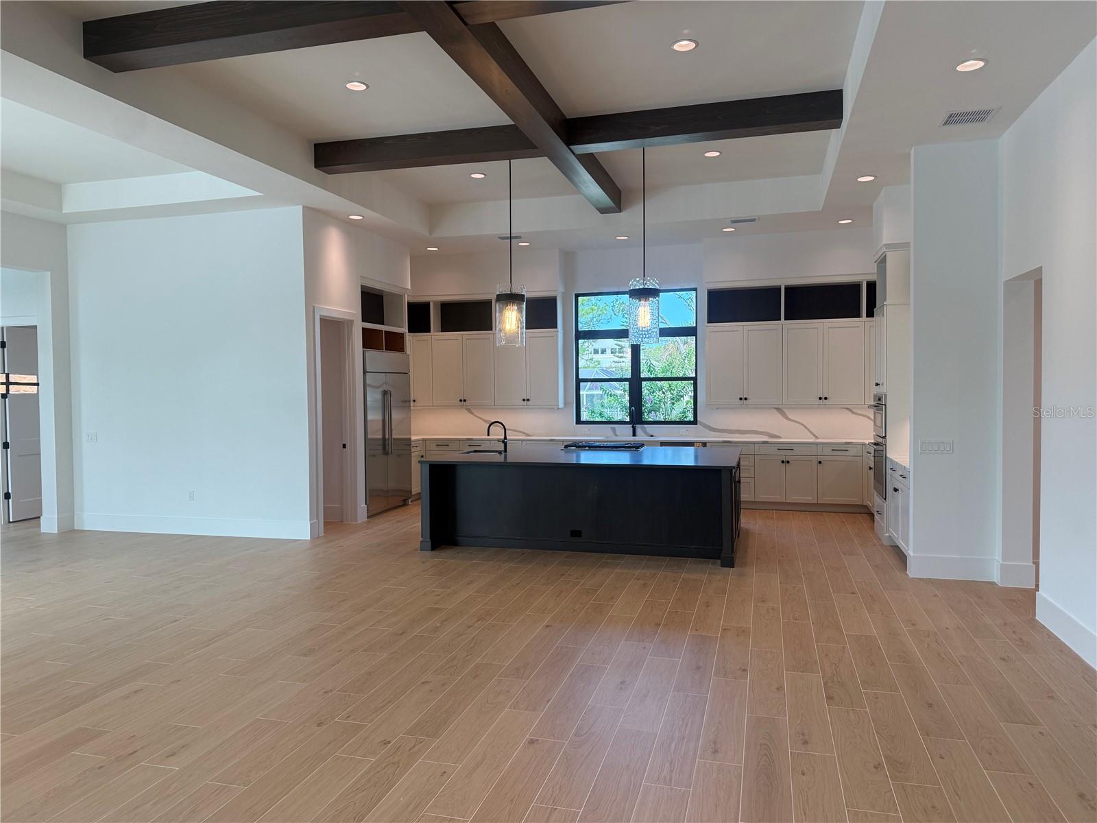 7125 WESTMORELAND DR, SARASOTA, FL, 34243