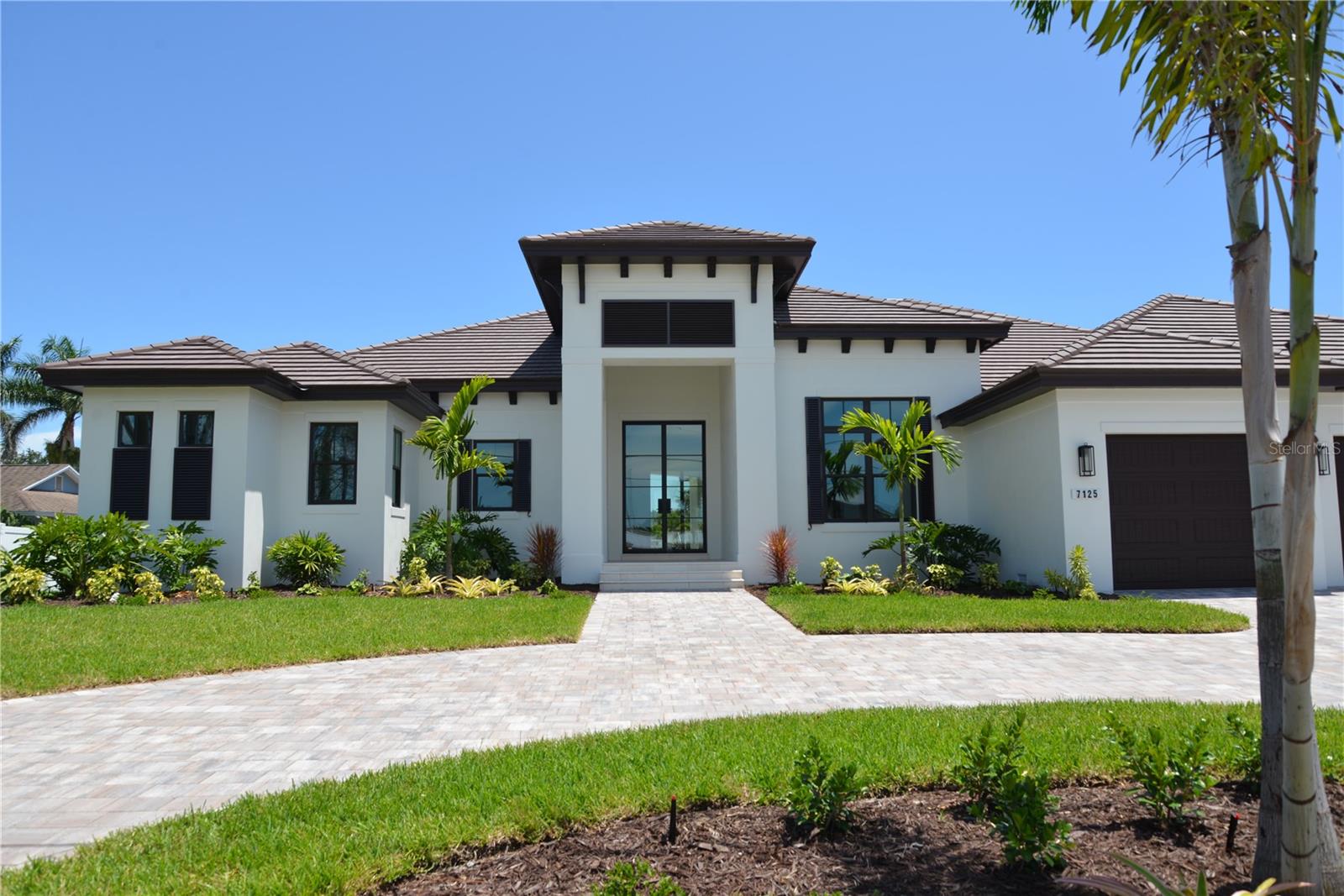 7125 WESTMORELAND DR, SARASOTA, FL, 34243