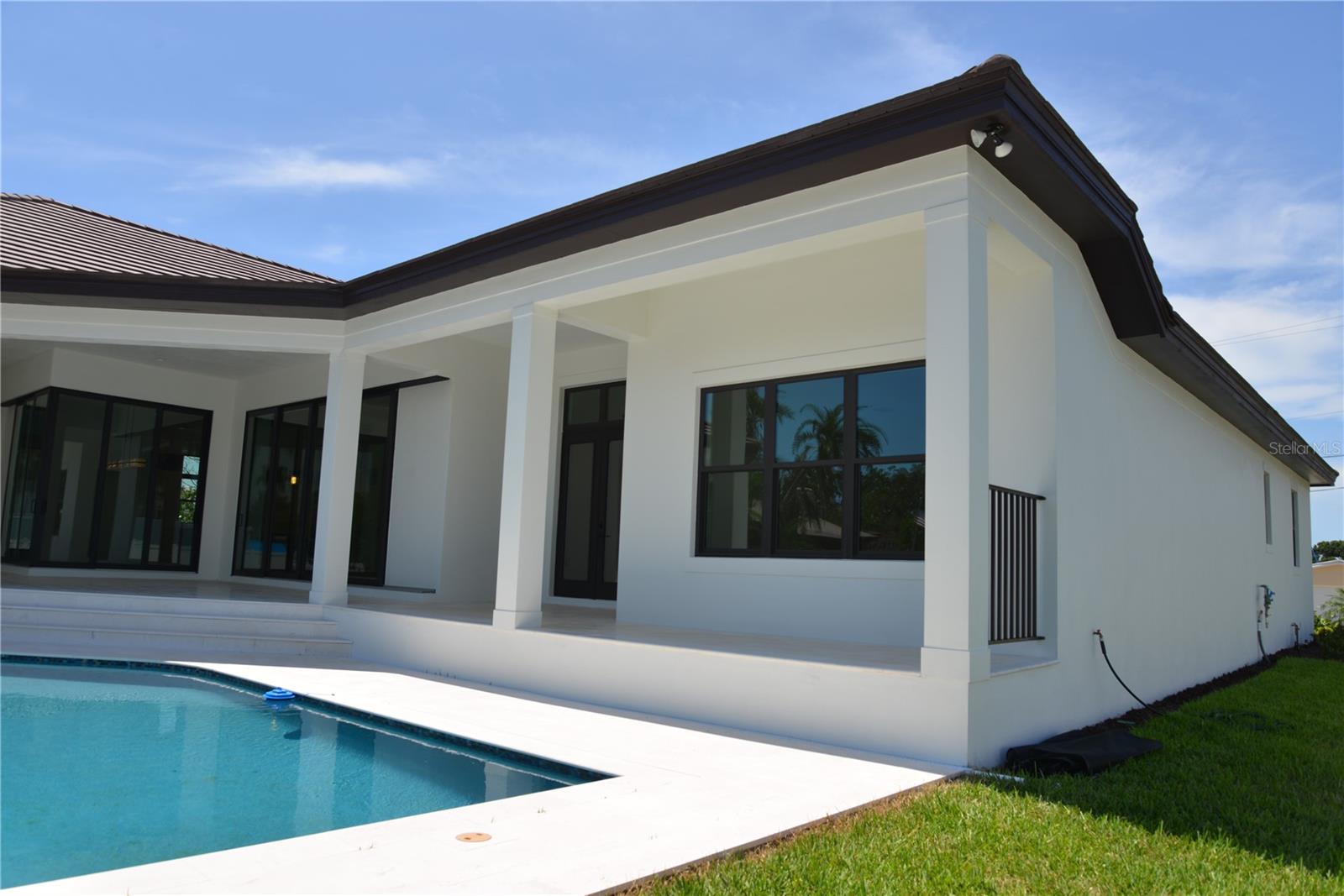 7125 WESTMORELAND DR, SARASOTA, FL, 34243