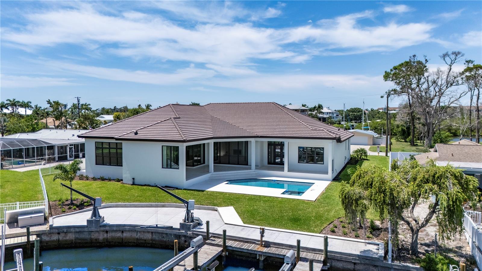 7125 WESTMORELAND DR, SARASOTA, FL, 34243