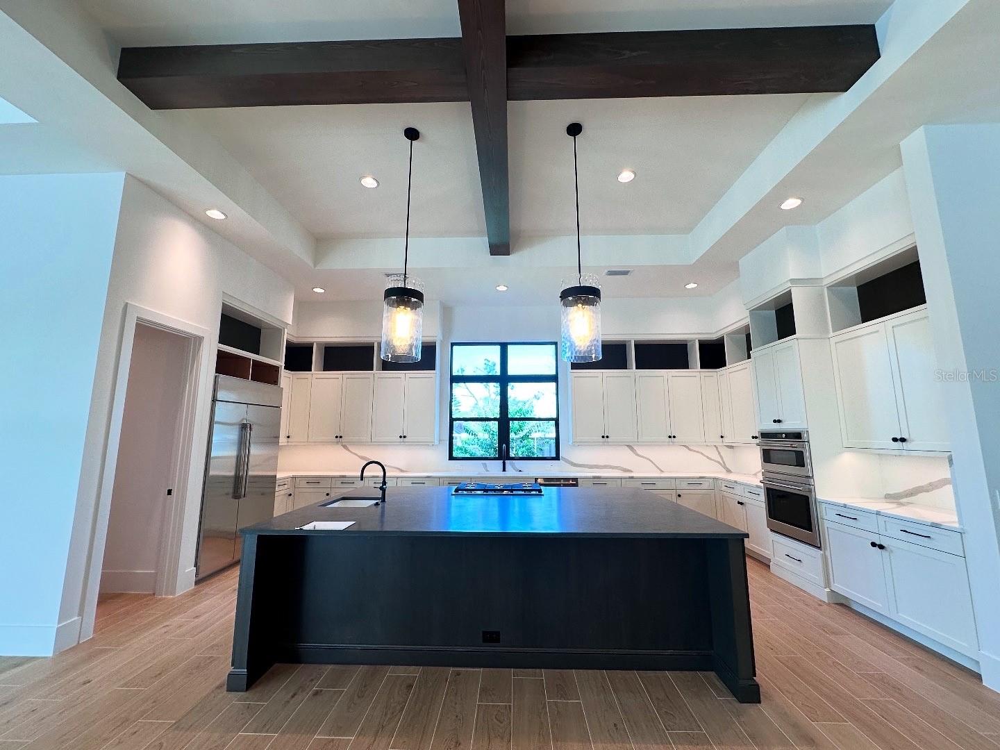 7125 WESTMORELAND DR, SARASOTA, FL, 34243