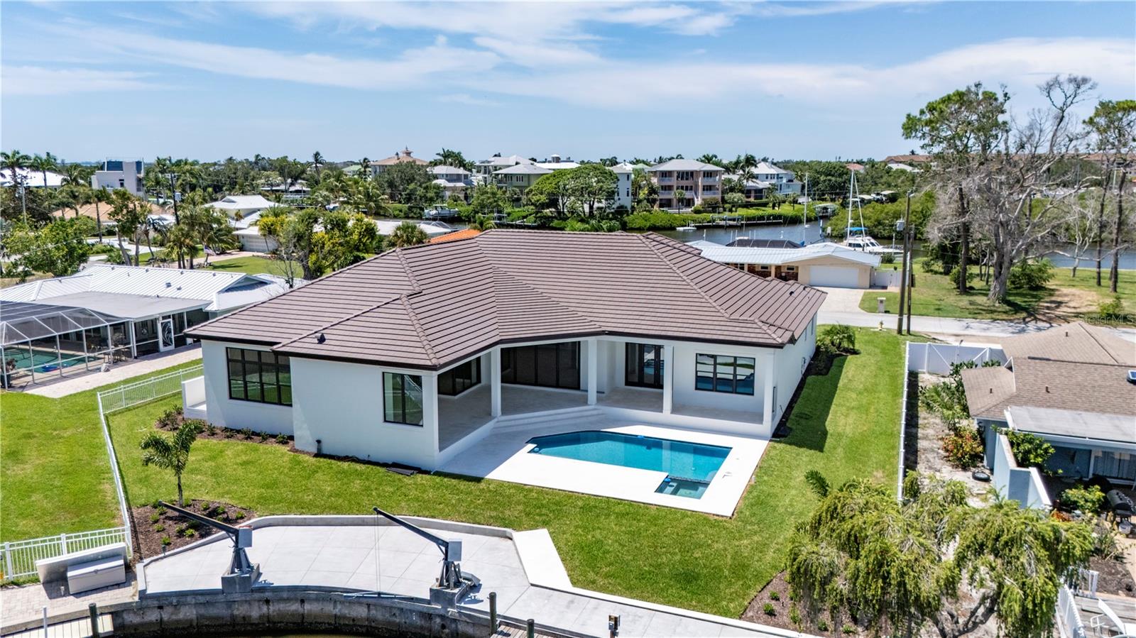 7125 WESTMORELAND DR, SARASOTA, FL, 34243