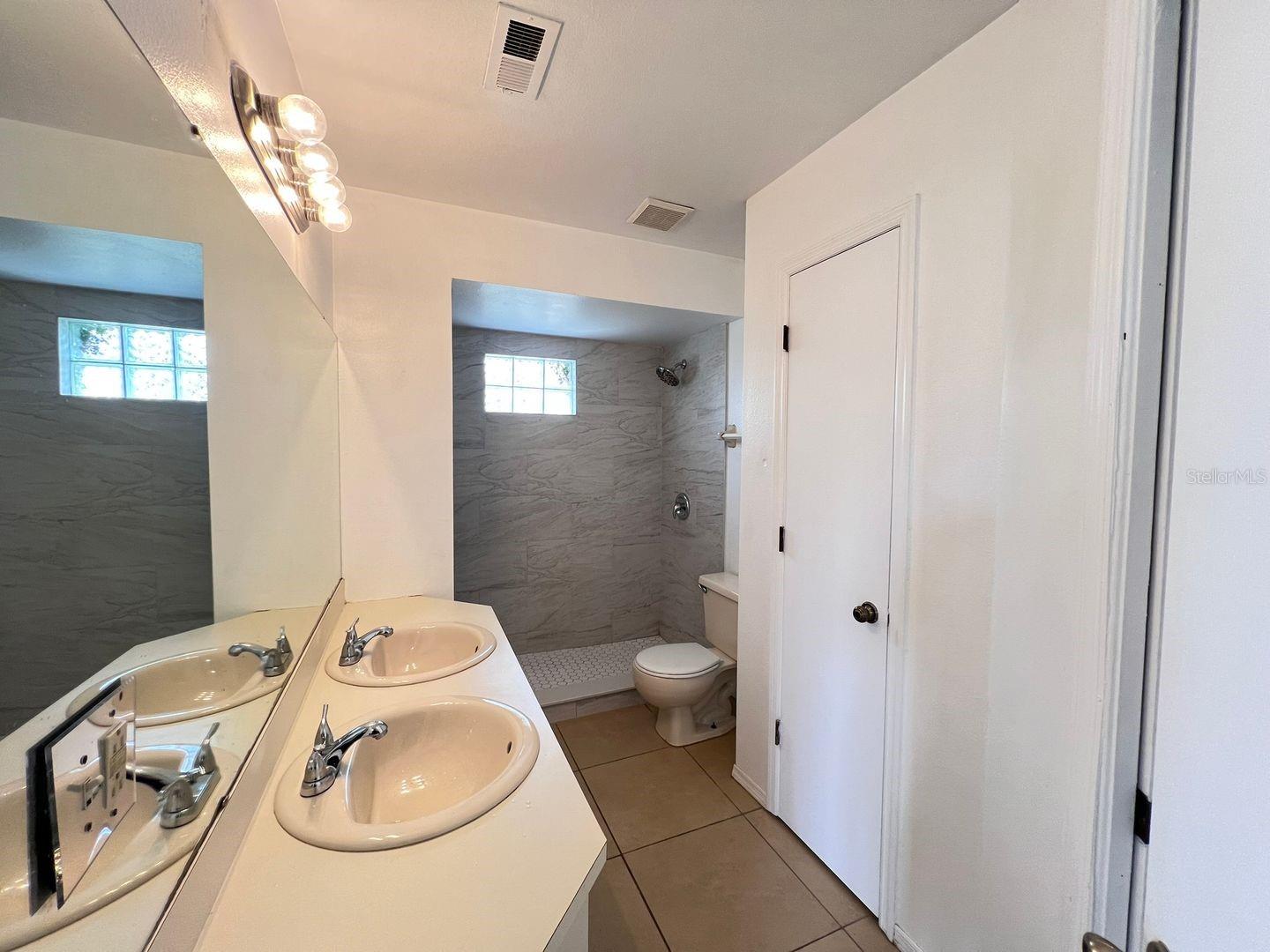 768 OLYMPIC CIR #G1, OCOEE, FL, 34761