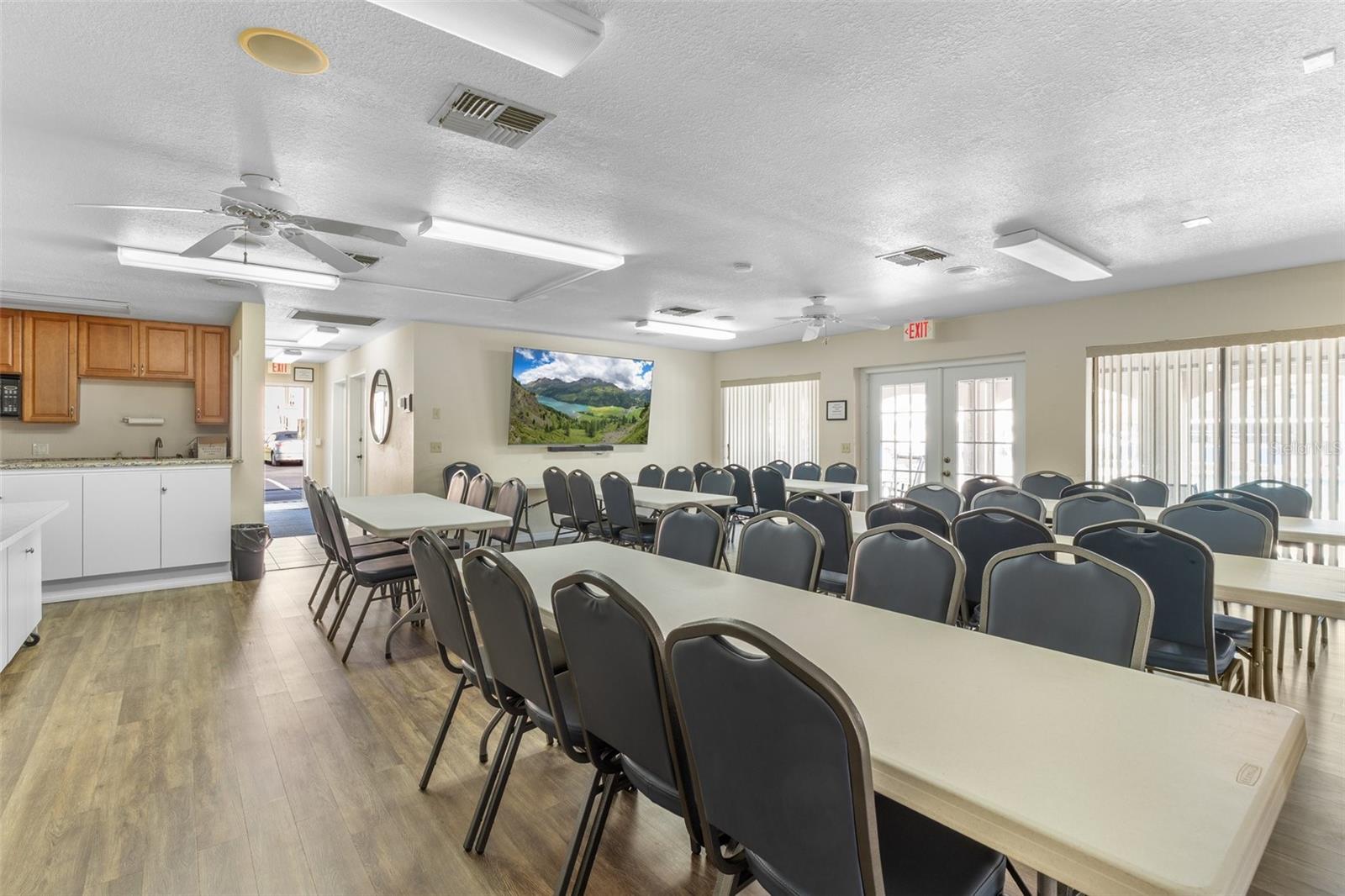 25100 SANDHILL BLVD #R201, PUNTA GORDA, FL, 33983