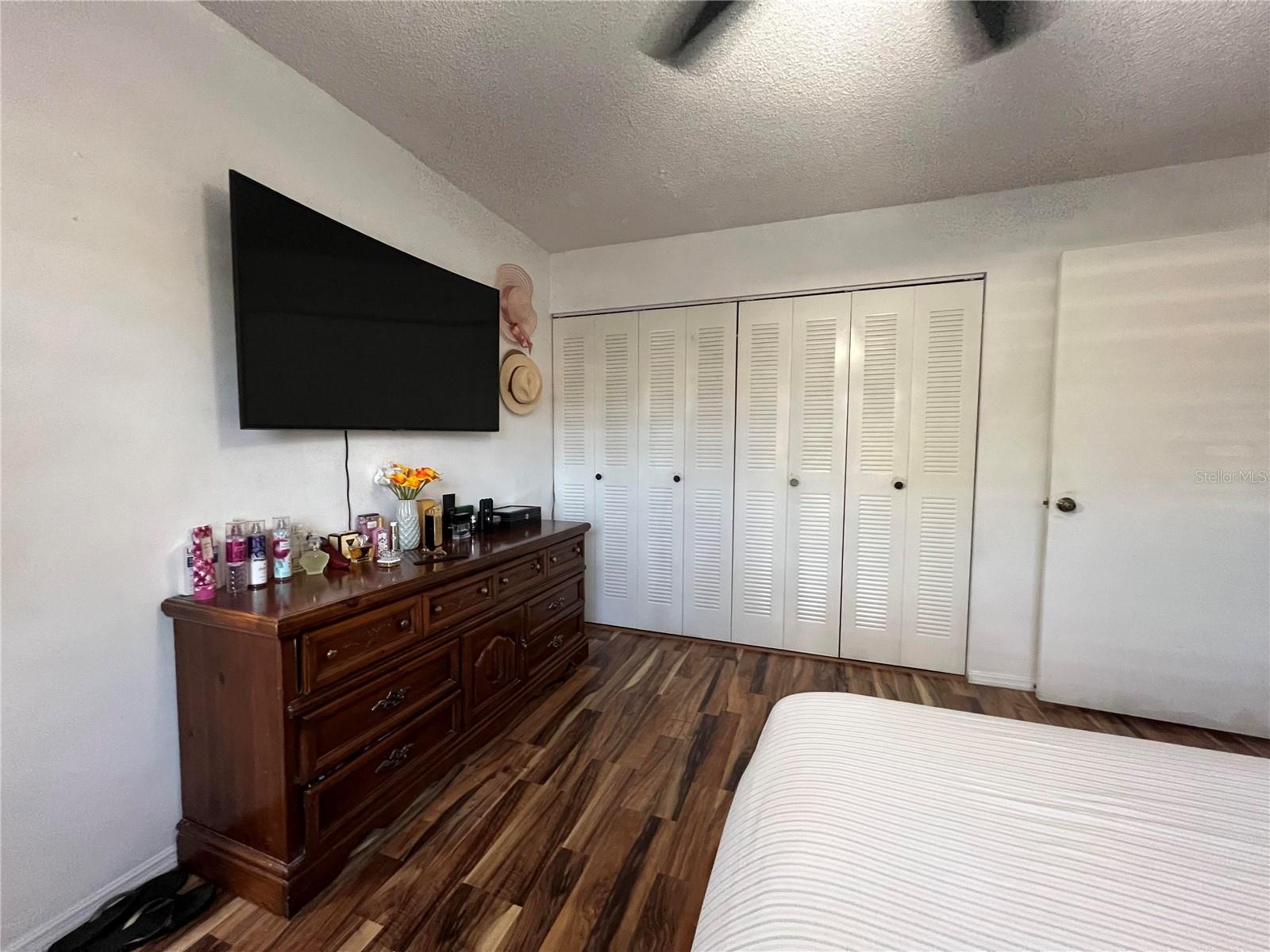 1 W COUNTRY COVE WAY, KISSIMMEE, FL, 34743