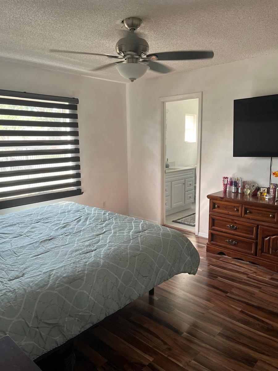 1 W COUNTRY COVE WAY, KISSIMMEE, FL, 34743