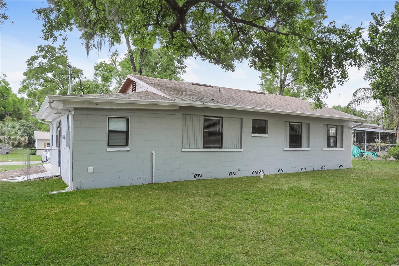 221 EDWARDS AVE, ORANGE CITY, FL, 32763