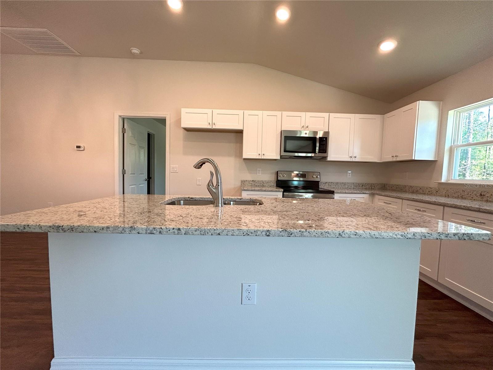 8389 N KEARNEY WAY, CITRUS SPRINGS, FL, 34434