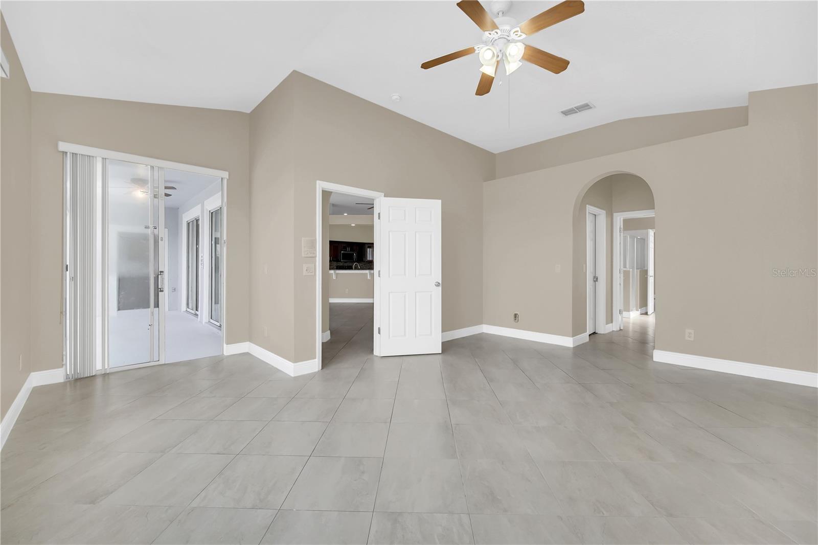 409 BELFRY DR, DAVENPORT, FL, 33897