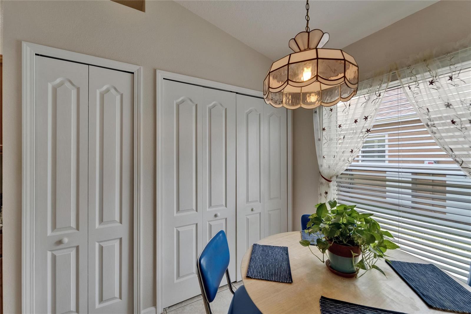 1040 SUMMER BREEZE DR, BRANDON, FL, 33511