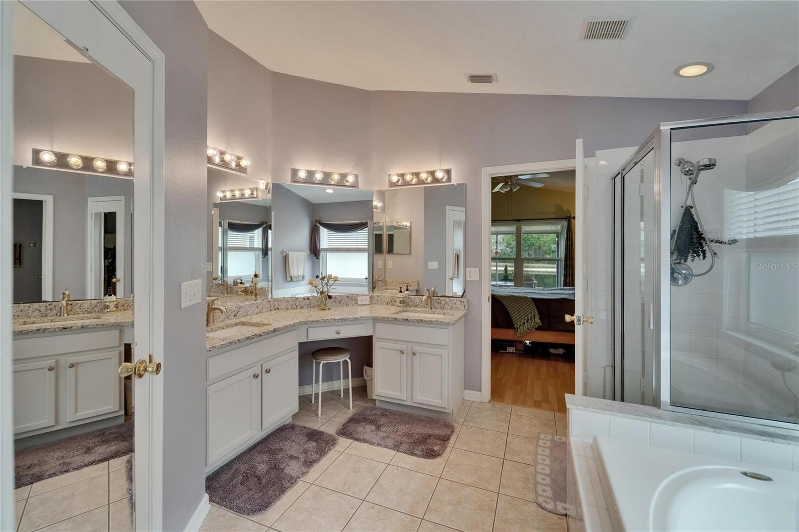 1040 SUMMER BREEZE DR, BRANDON, FL, 33511