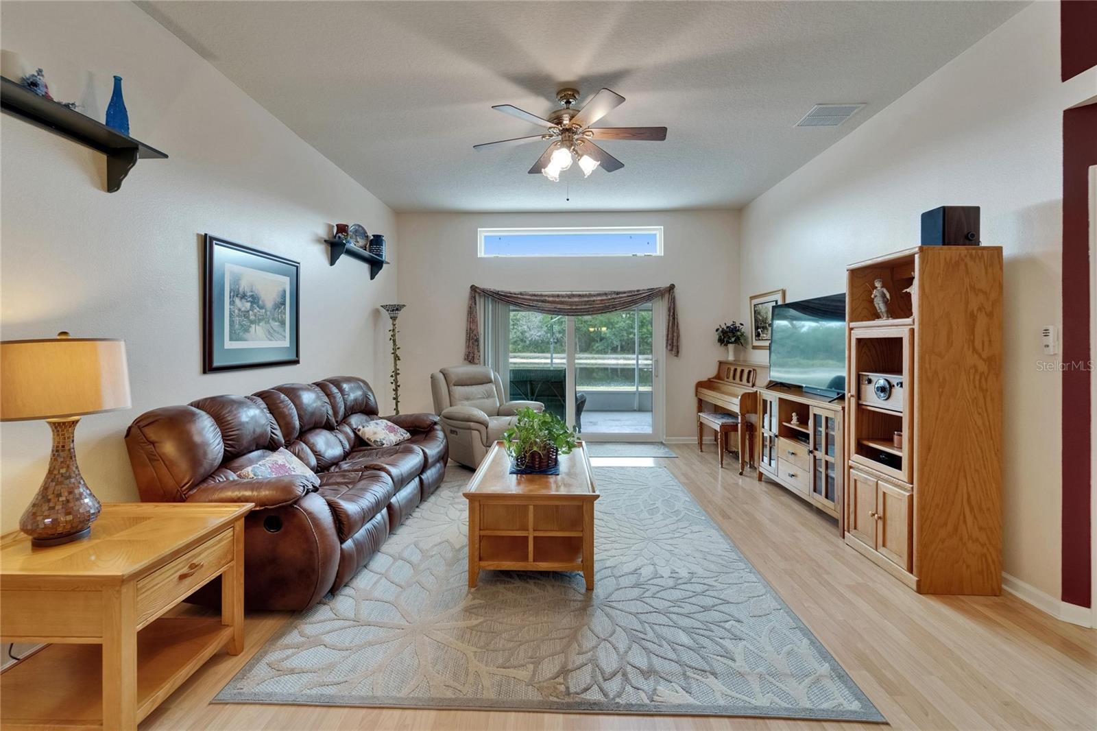 1040 SUMMER BREEZE DR, BRANDON, FL, 33511