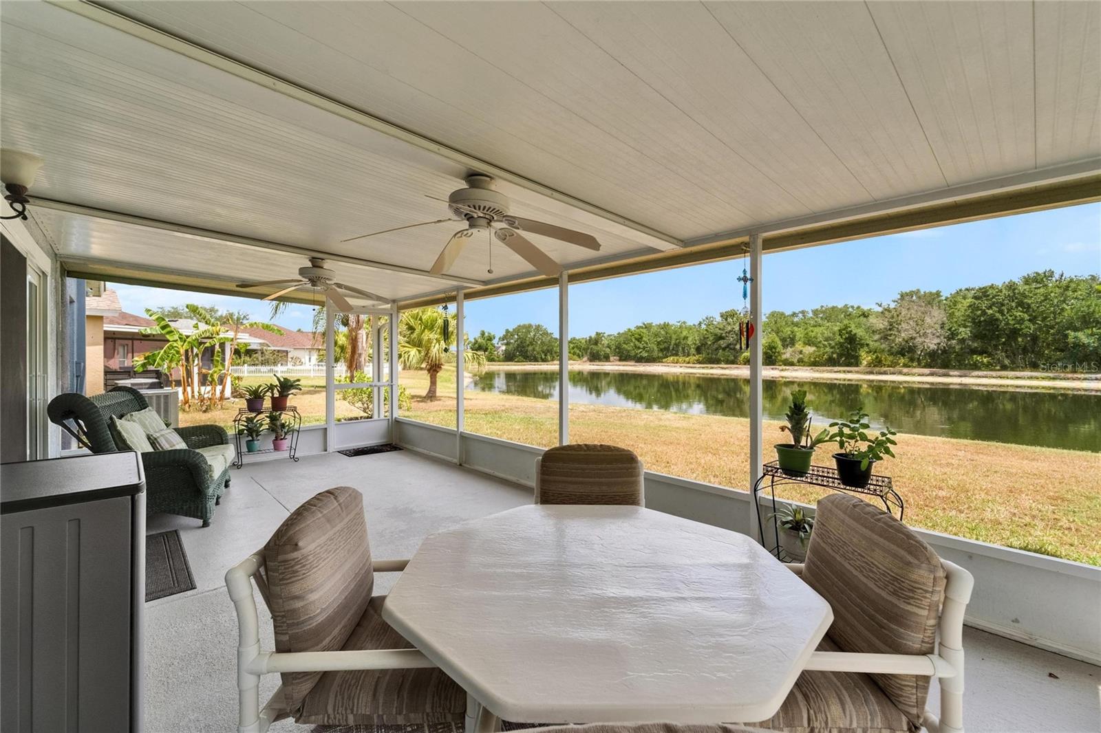 1040 SUMMER BREEZE DR, BRANDON, FL, 33511