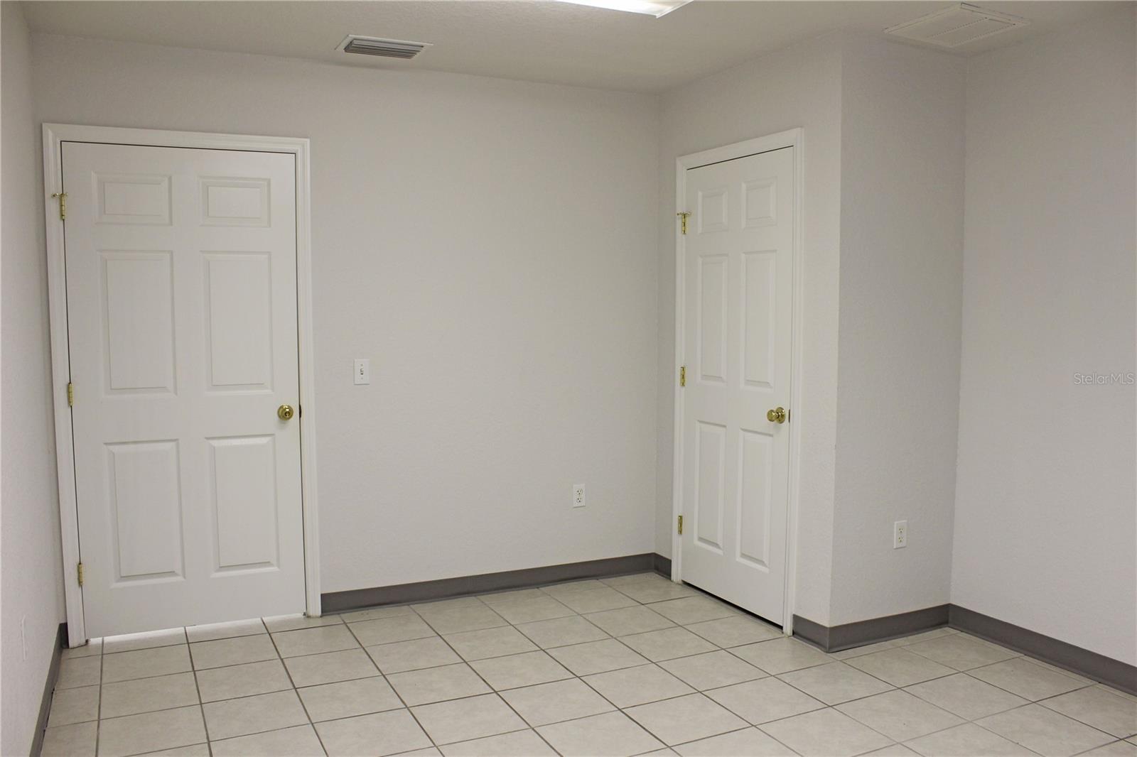 2404 LAKELAND HILLS BLVD, LAKELAND, FL, 33805