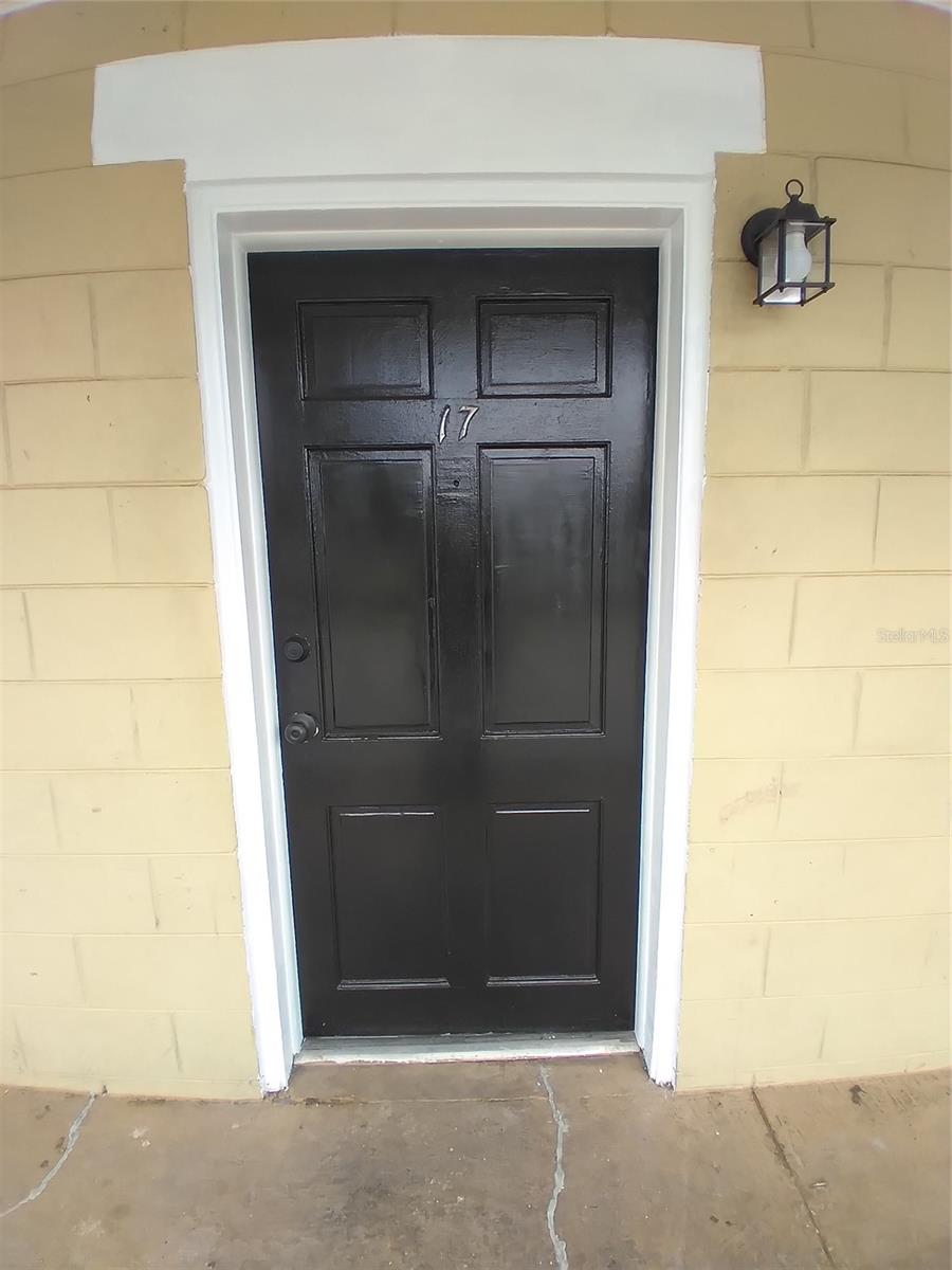 706 W DIXIE AVE #17, LEESBURG, FL, 34748