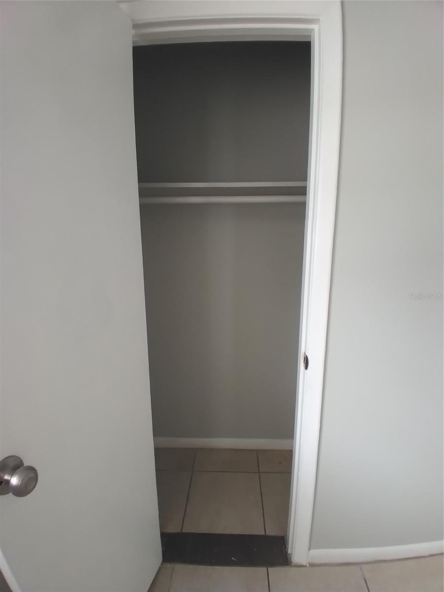 706 W DIXIE AVE #17, LEESBURG, FL, 34748