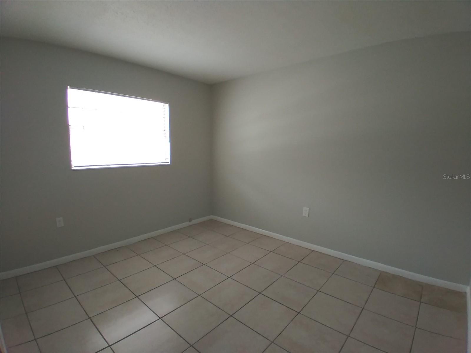 706 W DIXIE AVE #17, LEESBURG, FL, 34748